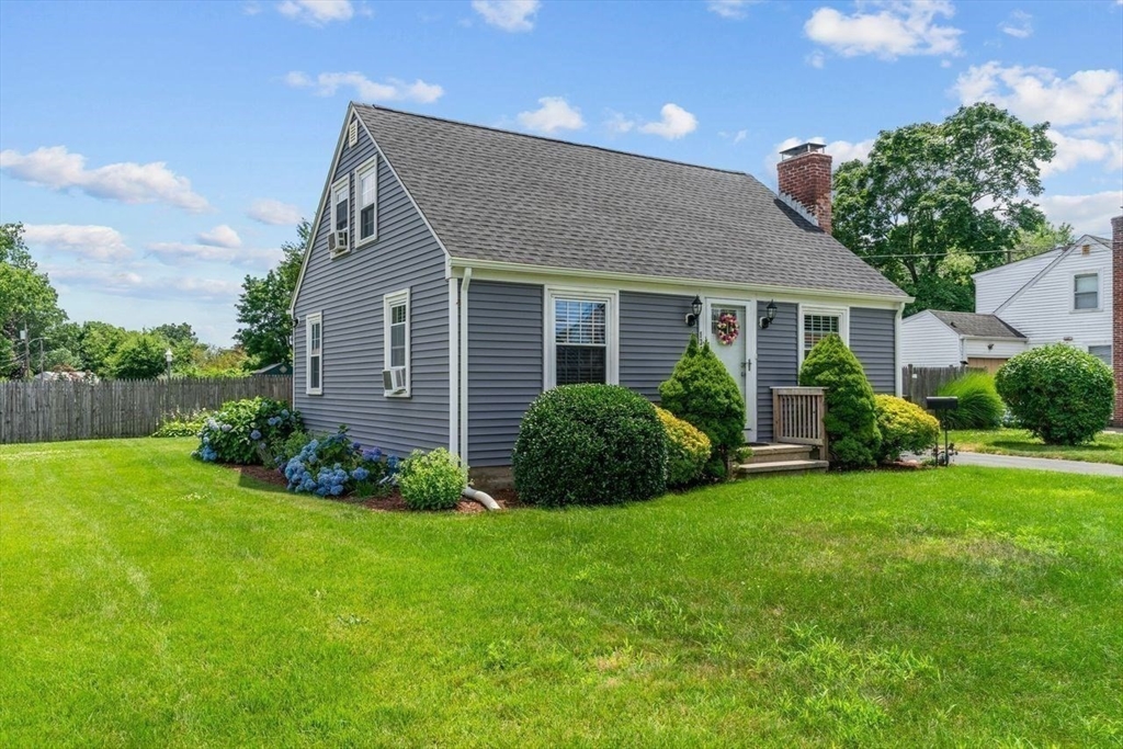 136 Circuit Dr