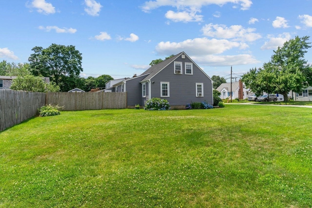 136 Circuit Dr