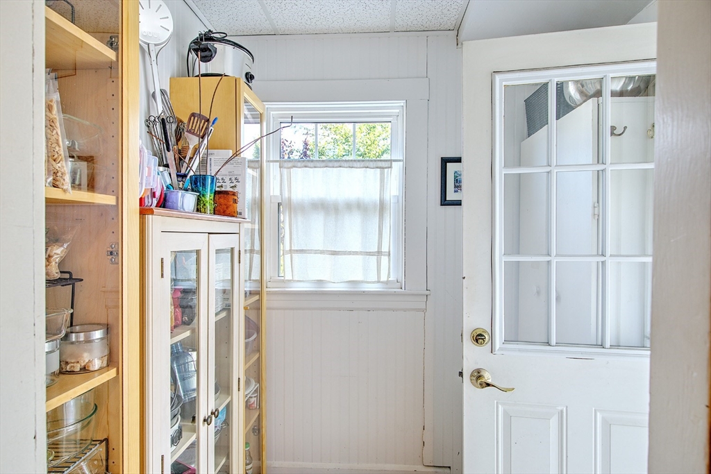 121 Bromfield St