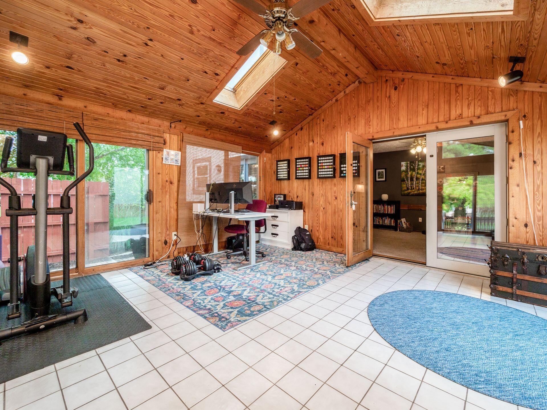 12357 Woodsfield Circle W