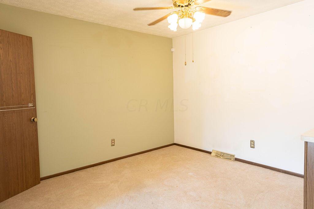 1304 Yorkland Road, C