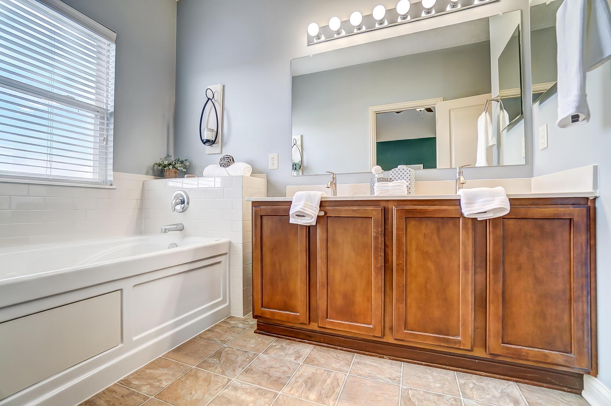 431 Eshlure Court