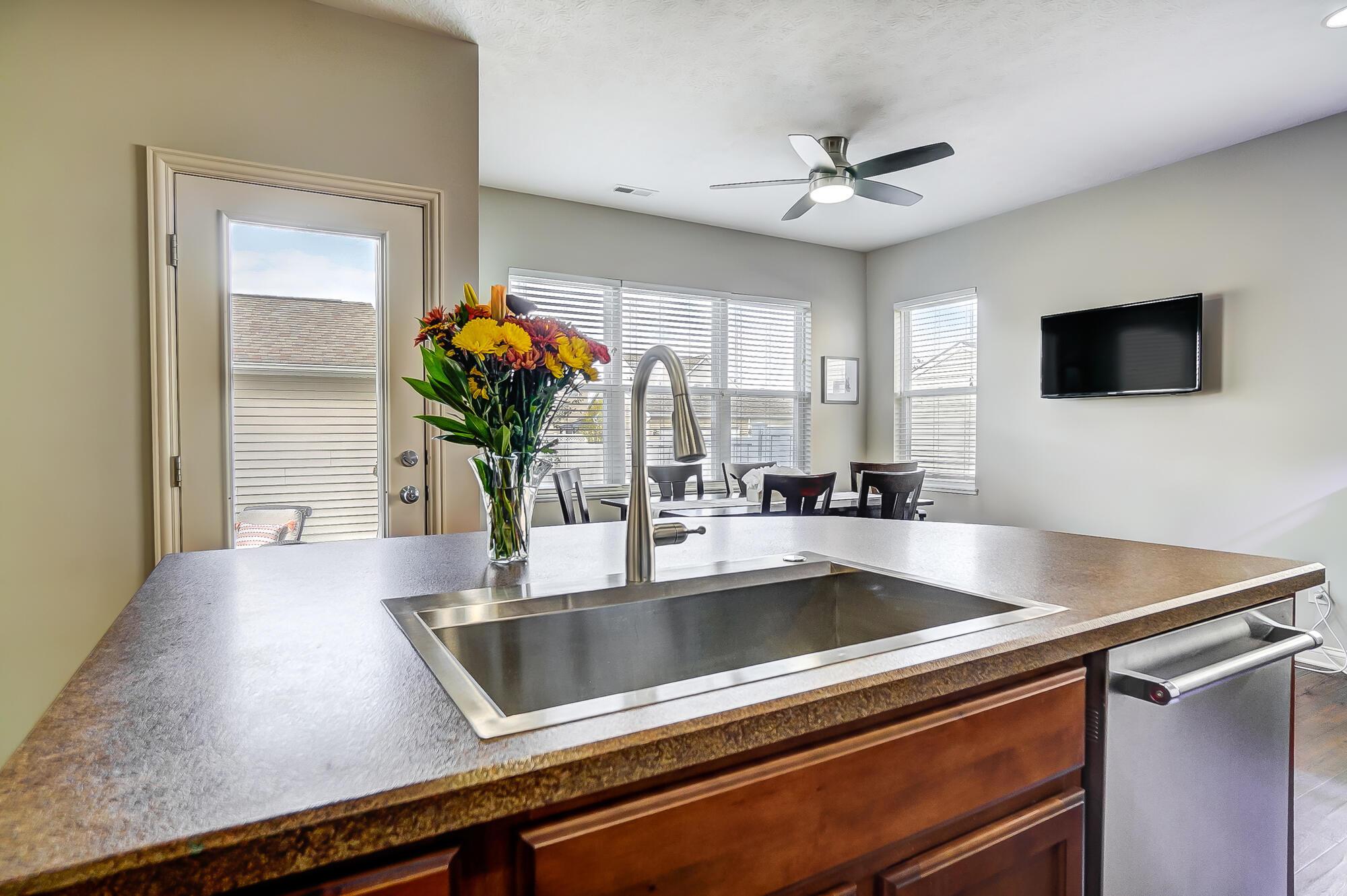 431 Eshlure Court