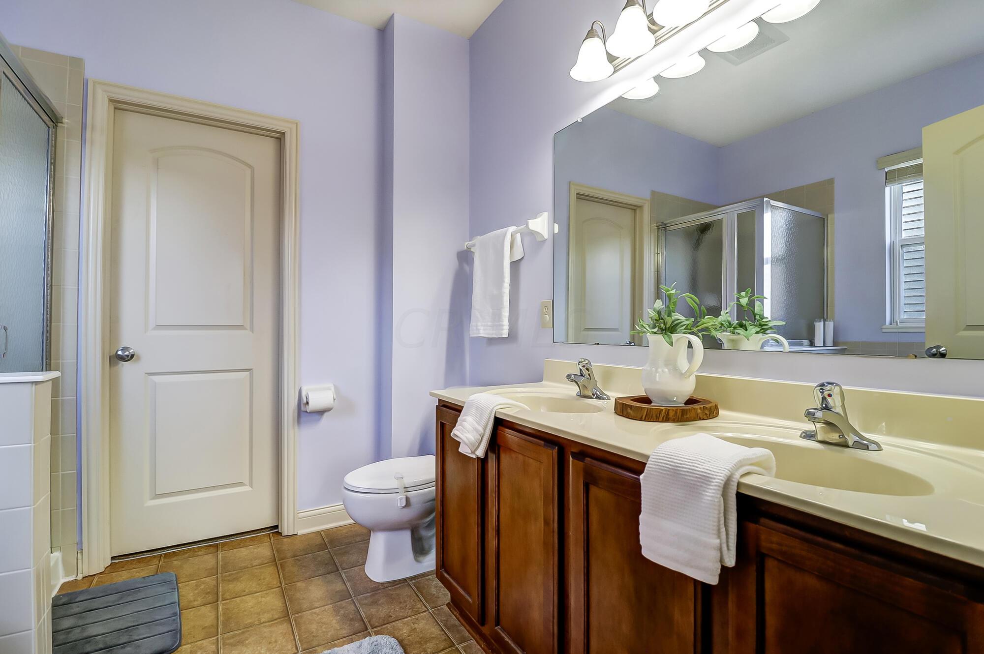 424 Eshlure Court