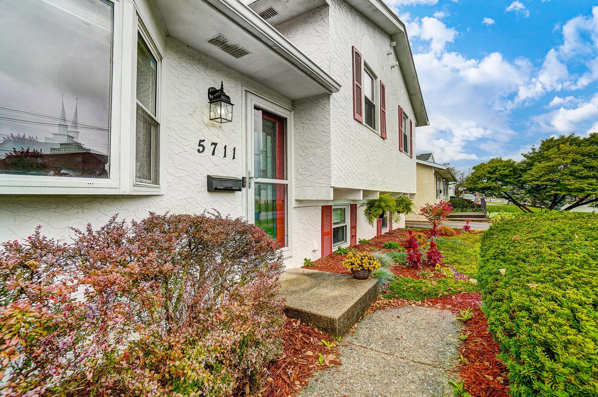5711 Karl Road