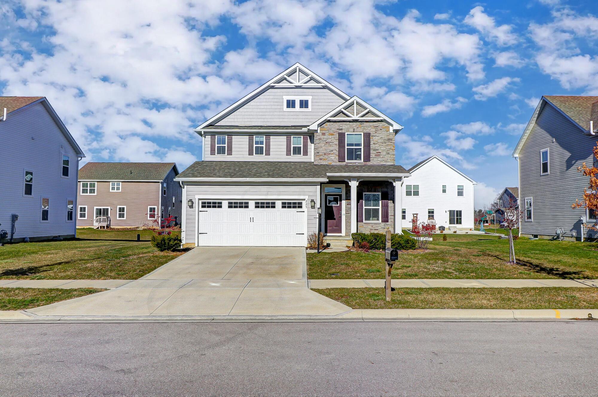 225 Messenger Way