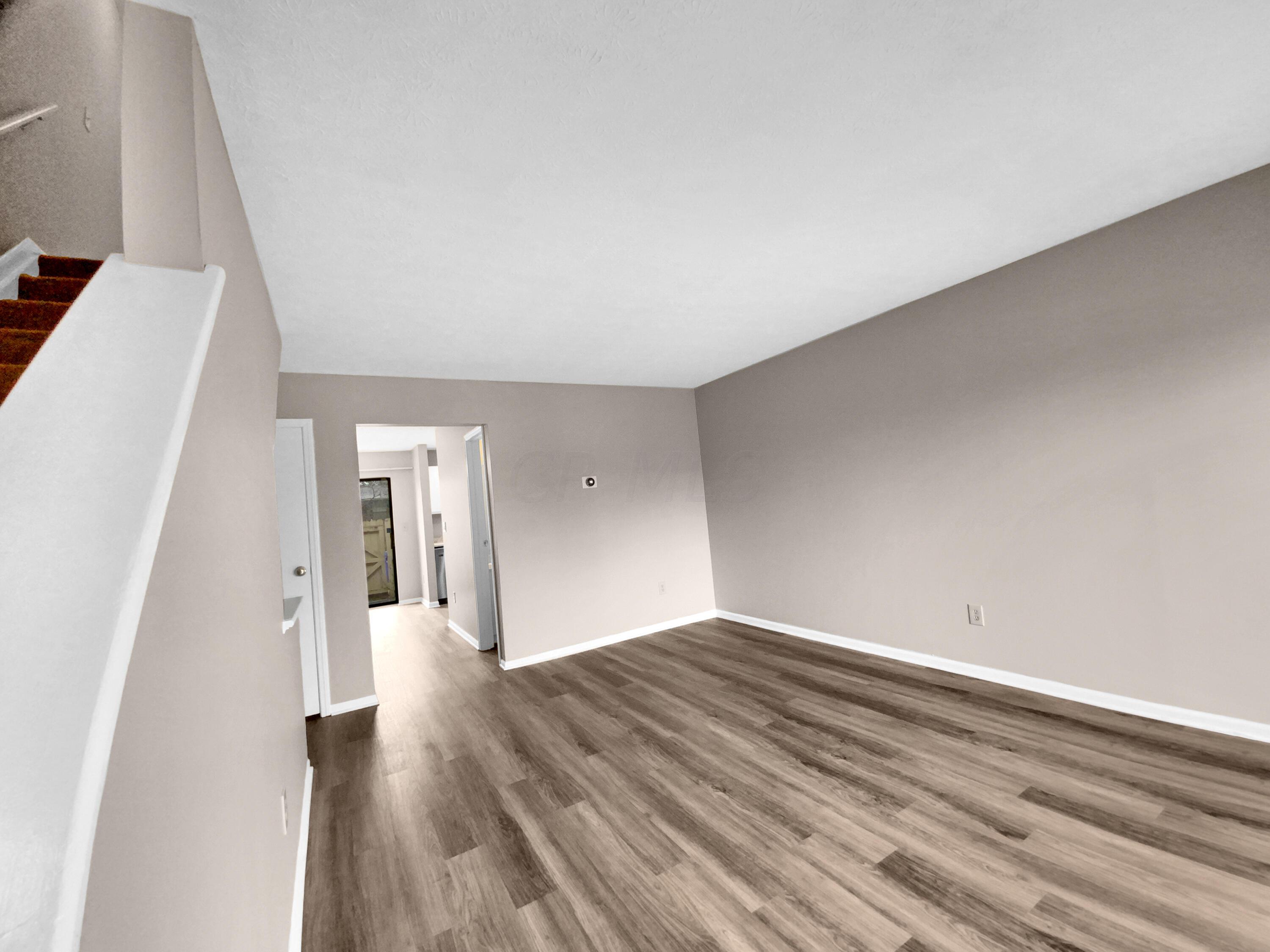 3320 Edgebrook Drive