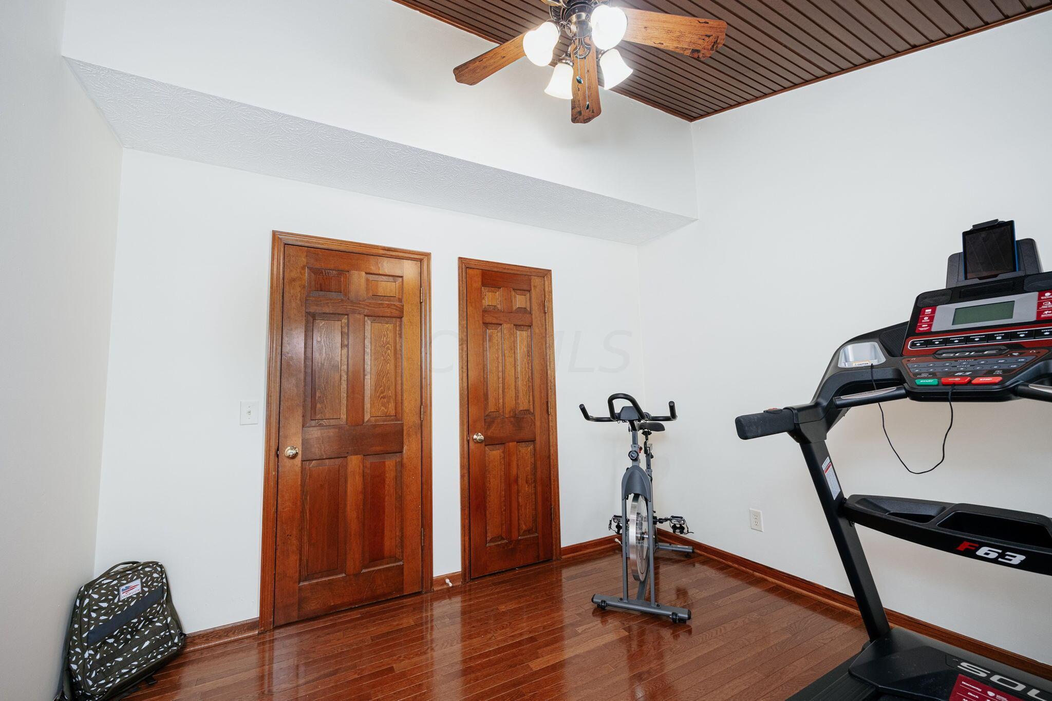 986 Cross Country Drive