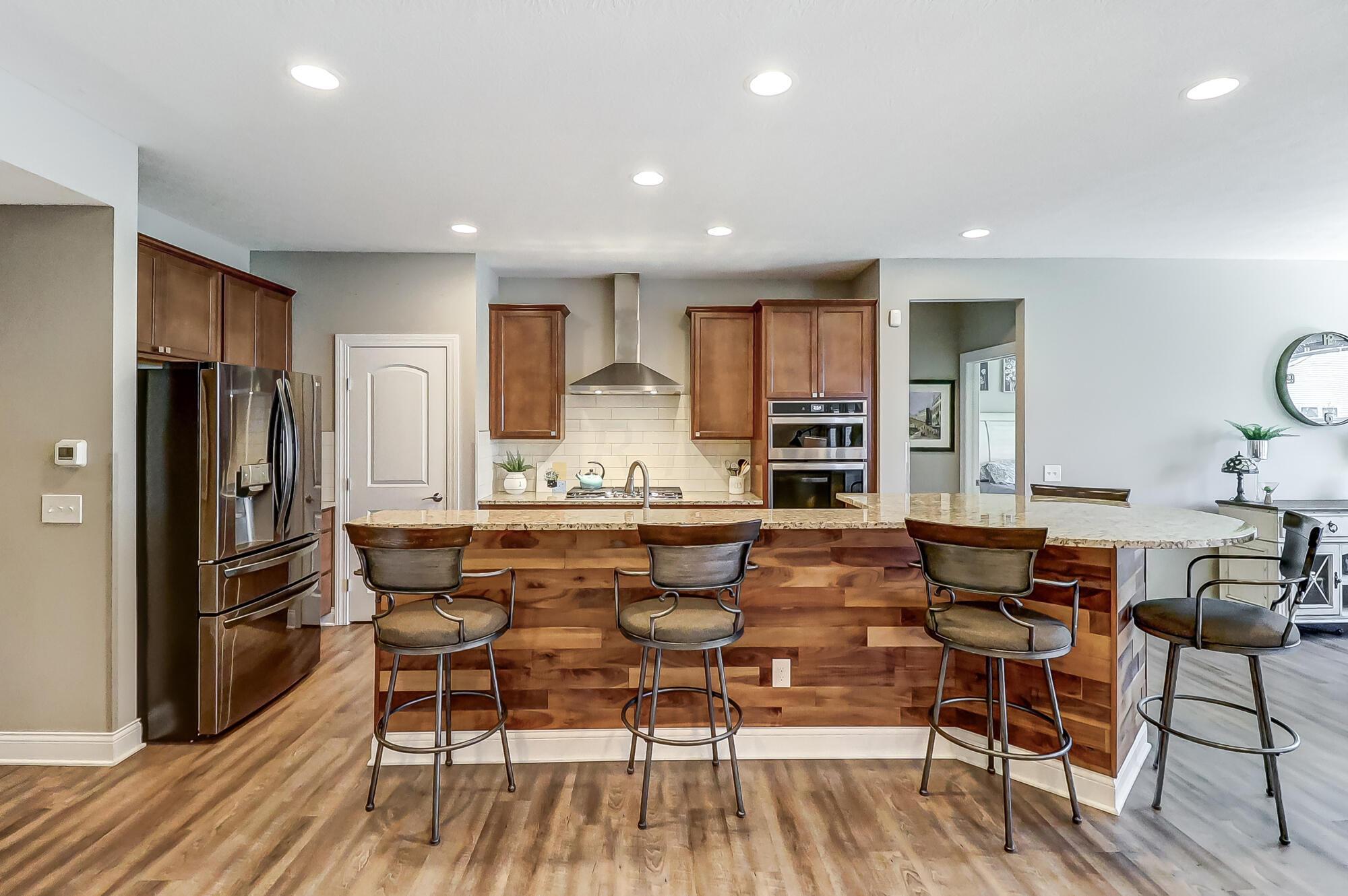 2232 Common Bent Drive