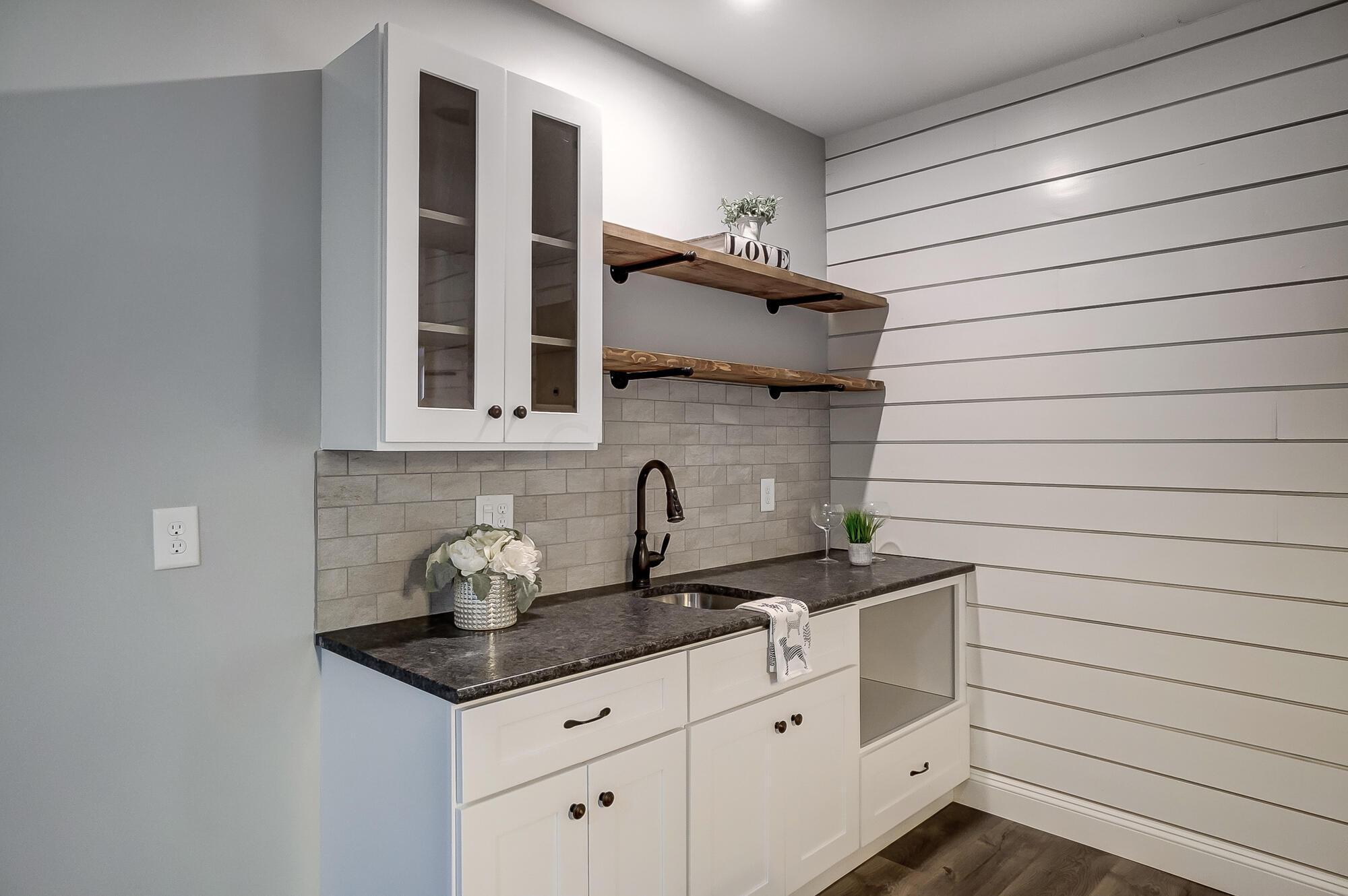 10630 Honeysuckle Way