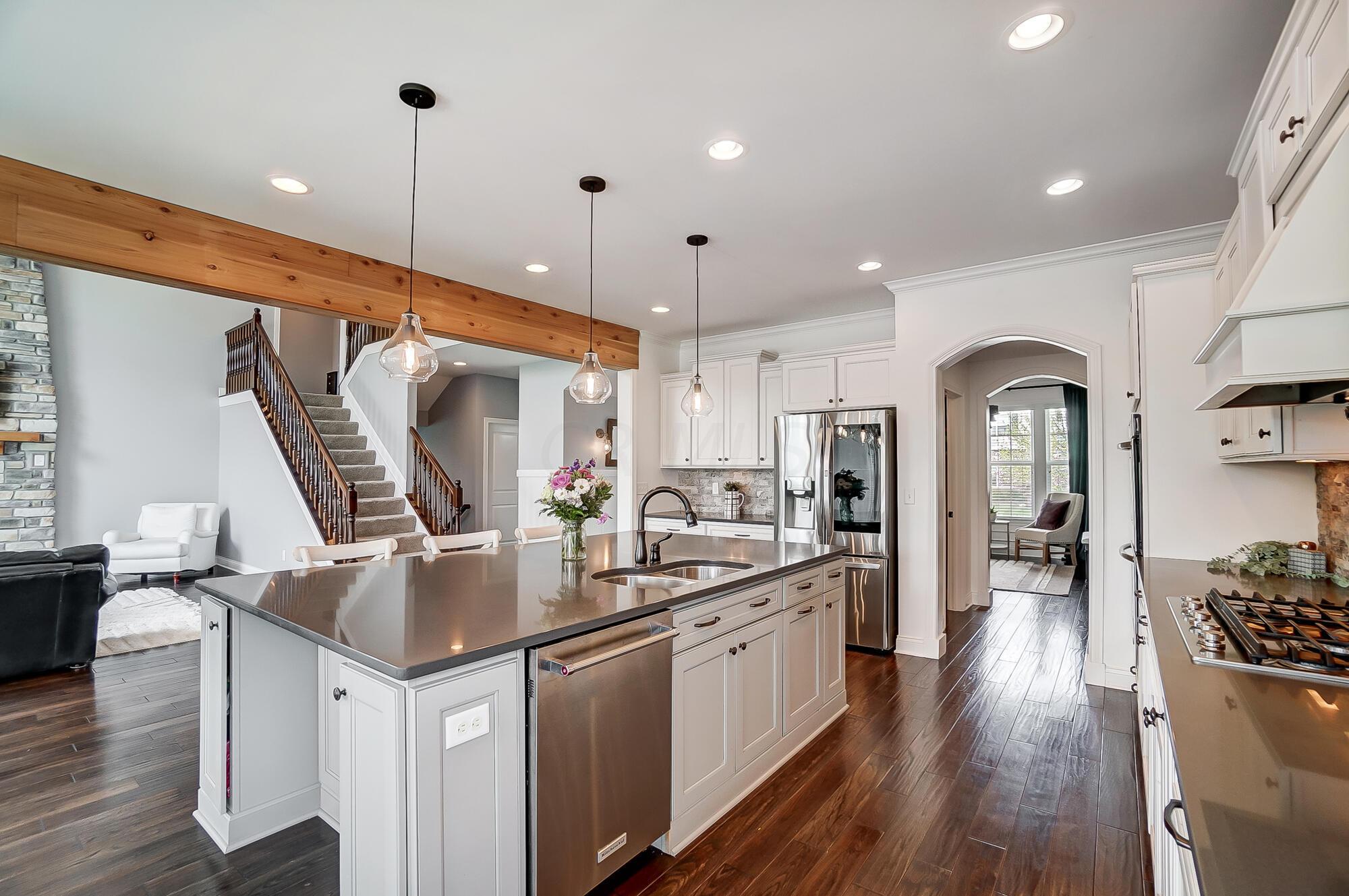 10630 Honeysuckle Way
