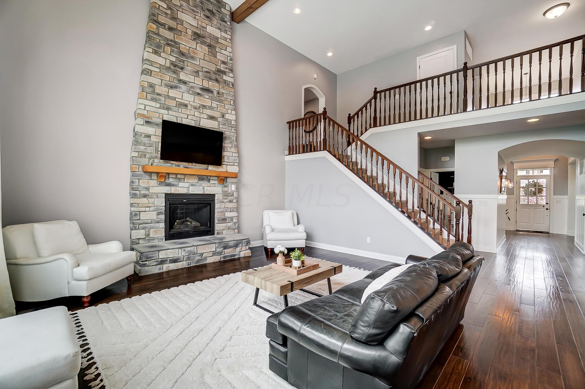 10630 Honeysuckle Way
