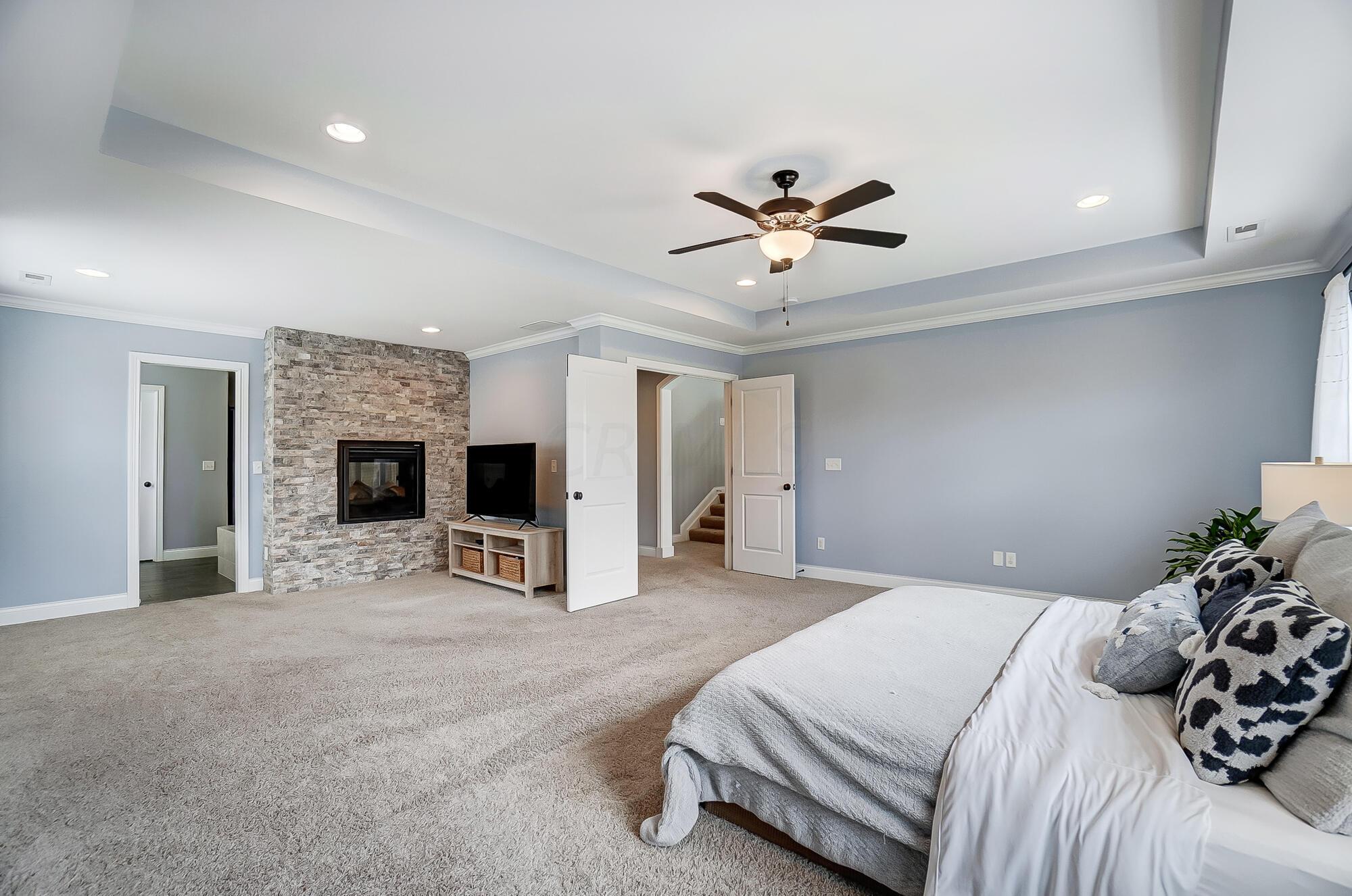 10630 Honeysuckle Way