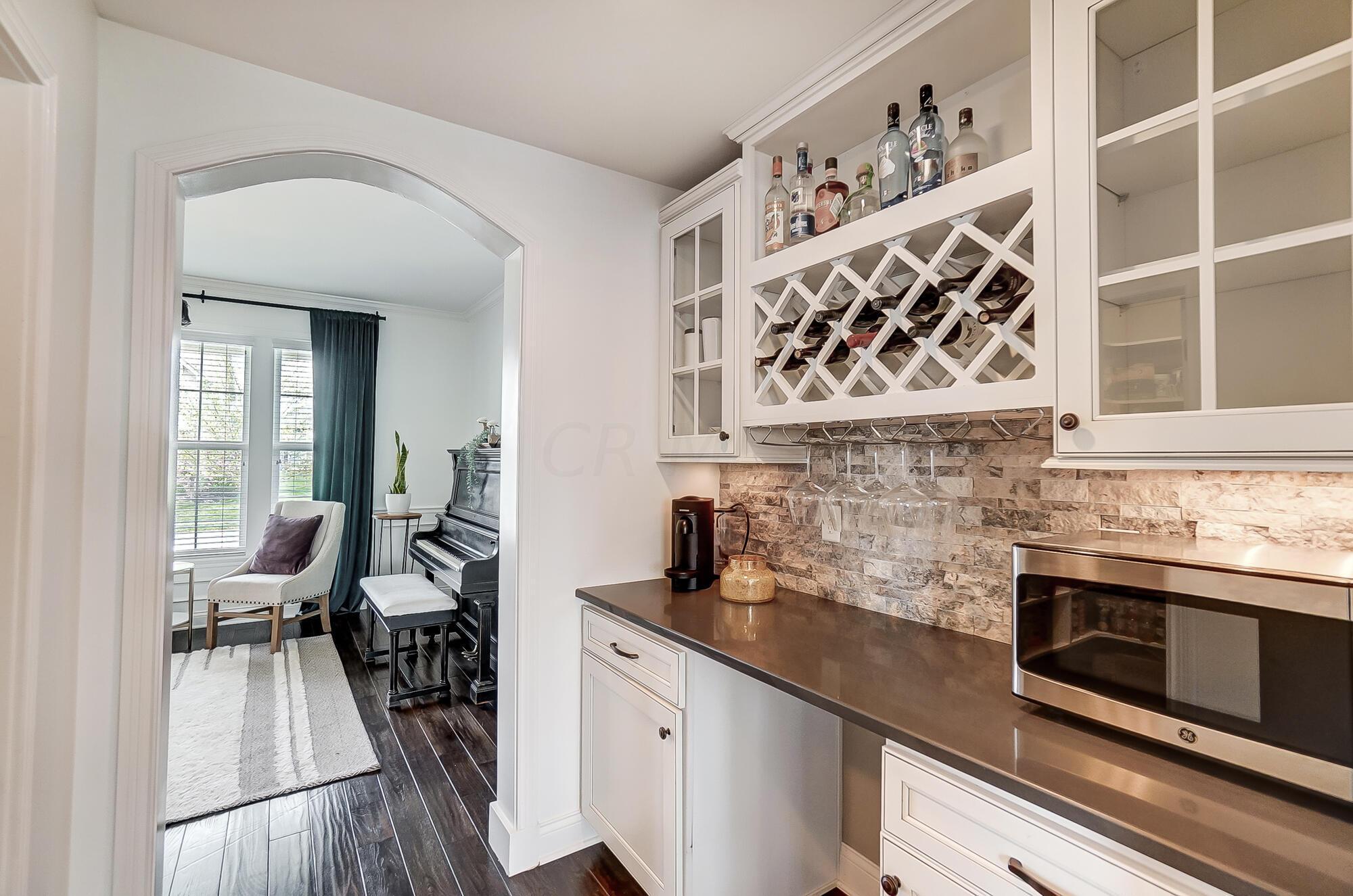 10630 Honeysuckle Way