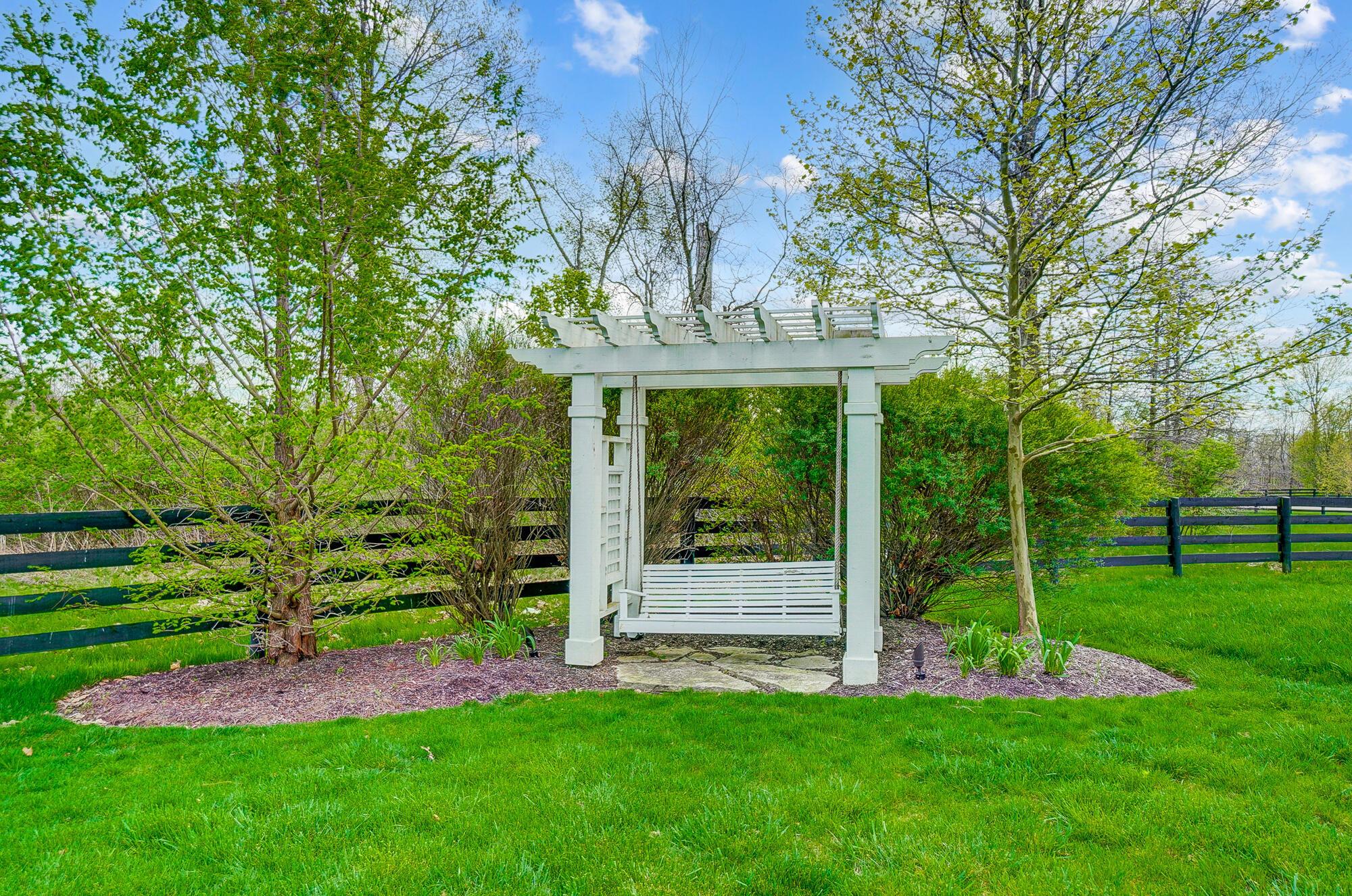 10630 Honeysuckle Way