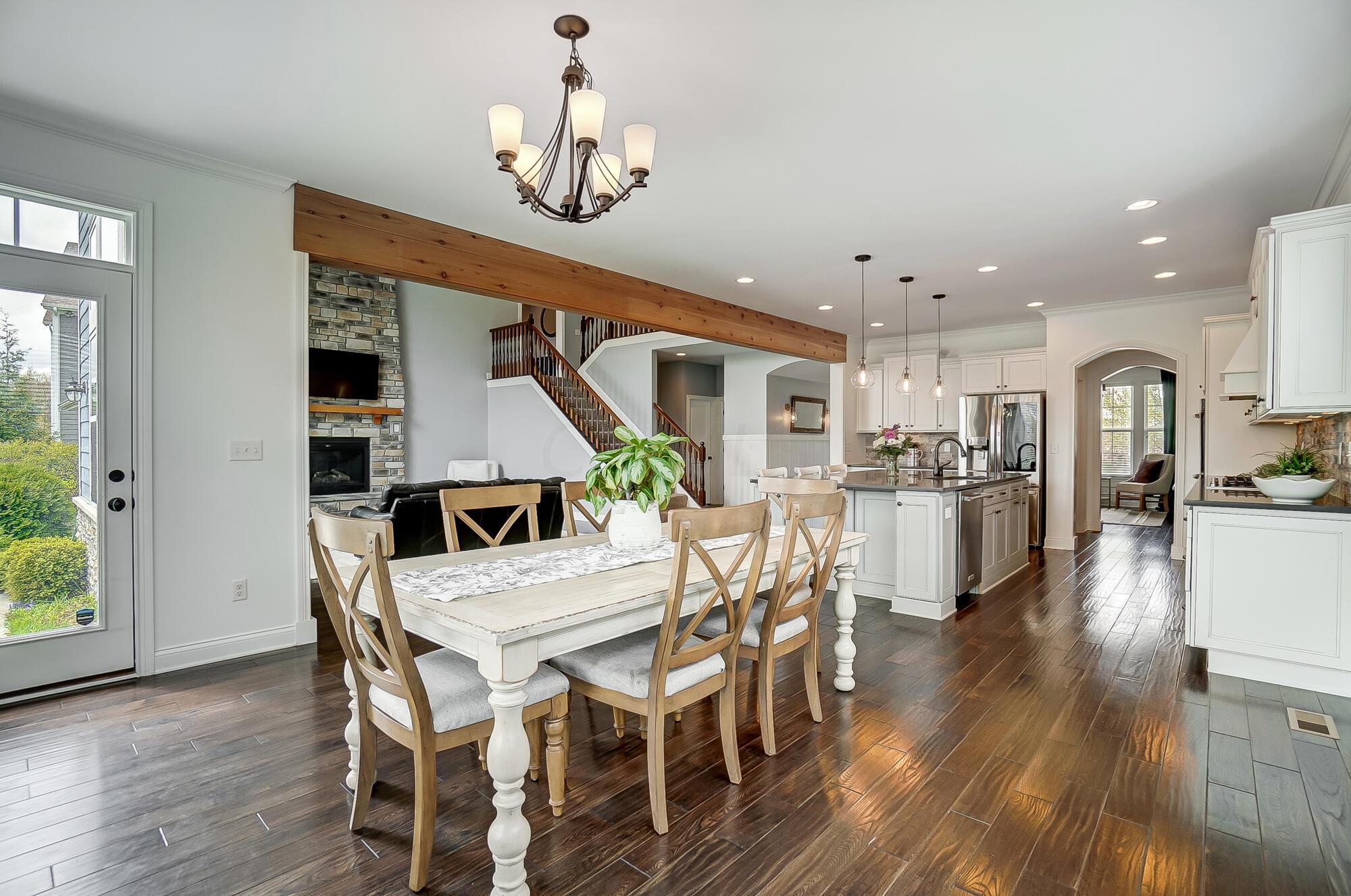 10630 Honeysuckle Way