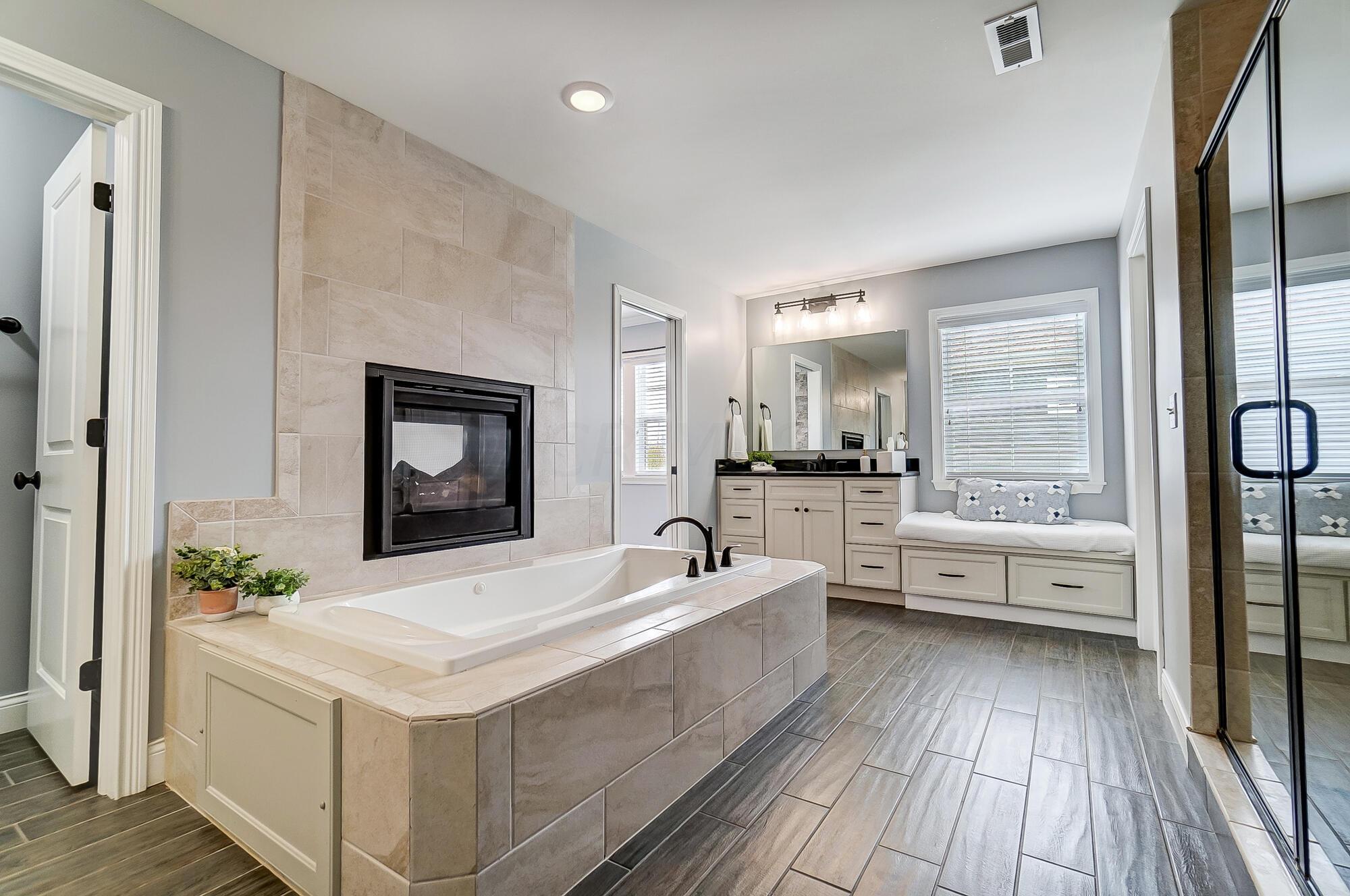 10630 Honeysuckle Way