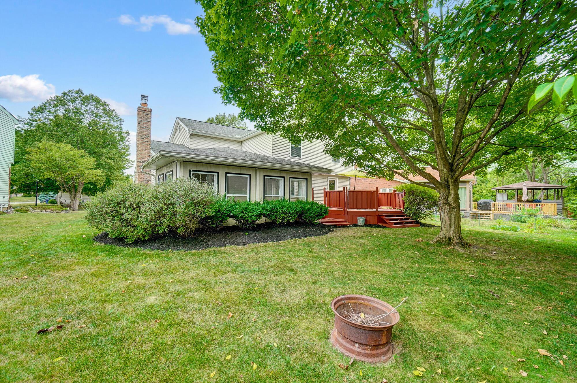 5747 Greendale Drive