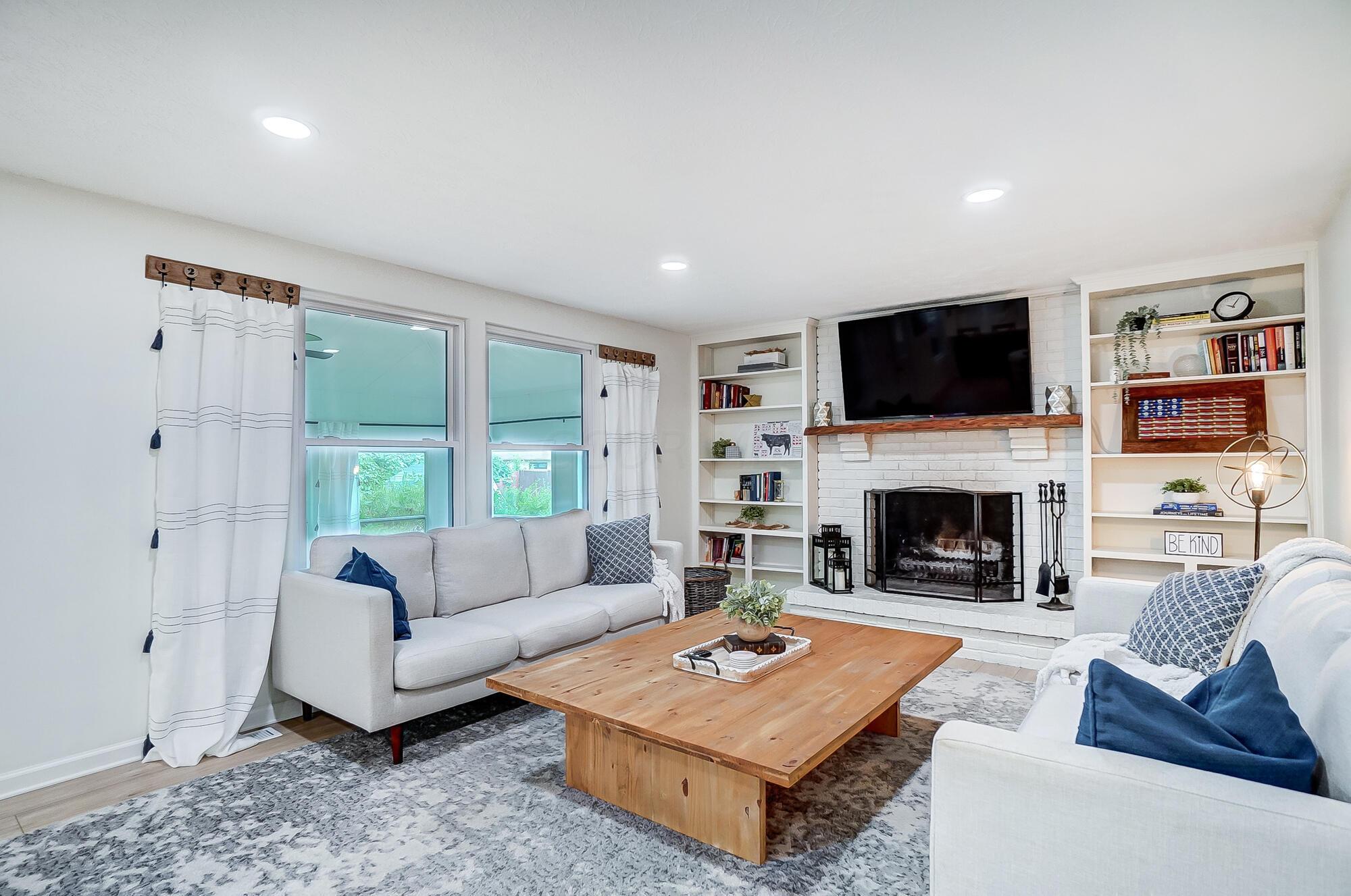 5747 Greendale Drive