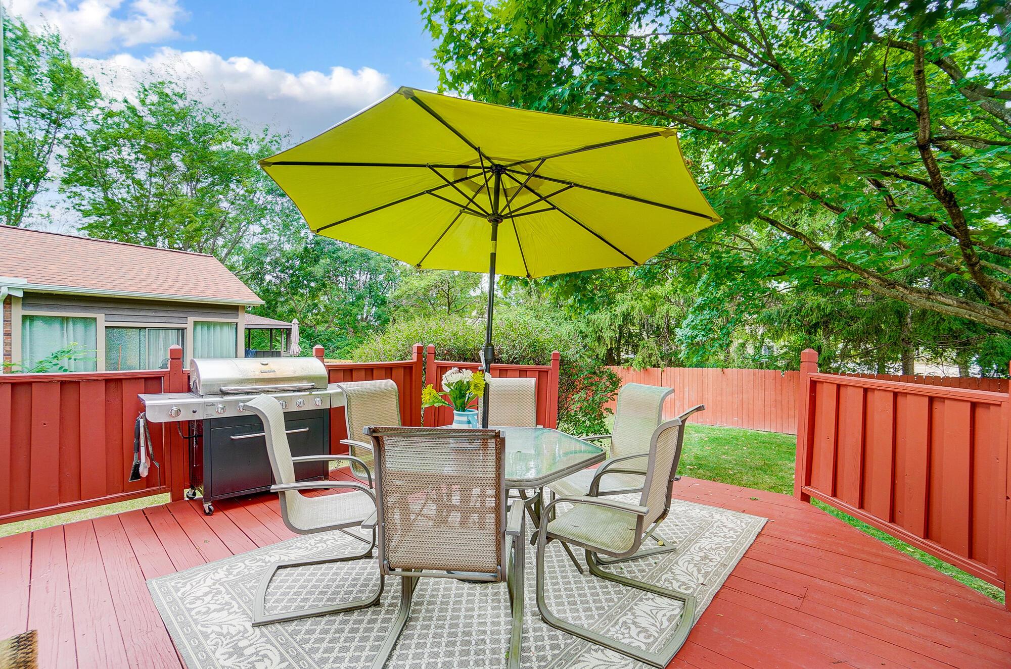 5747 Greendale Drive