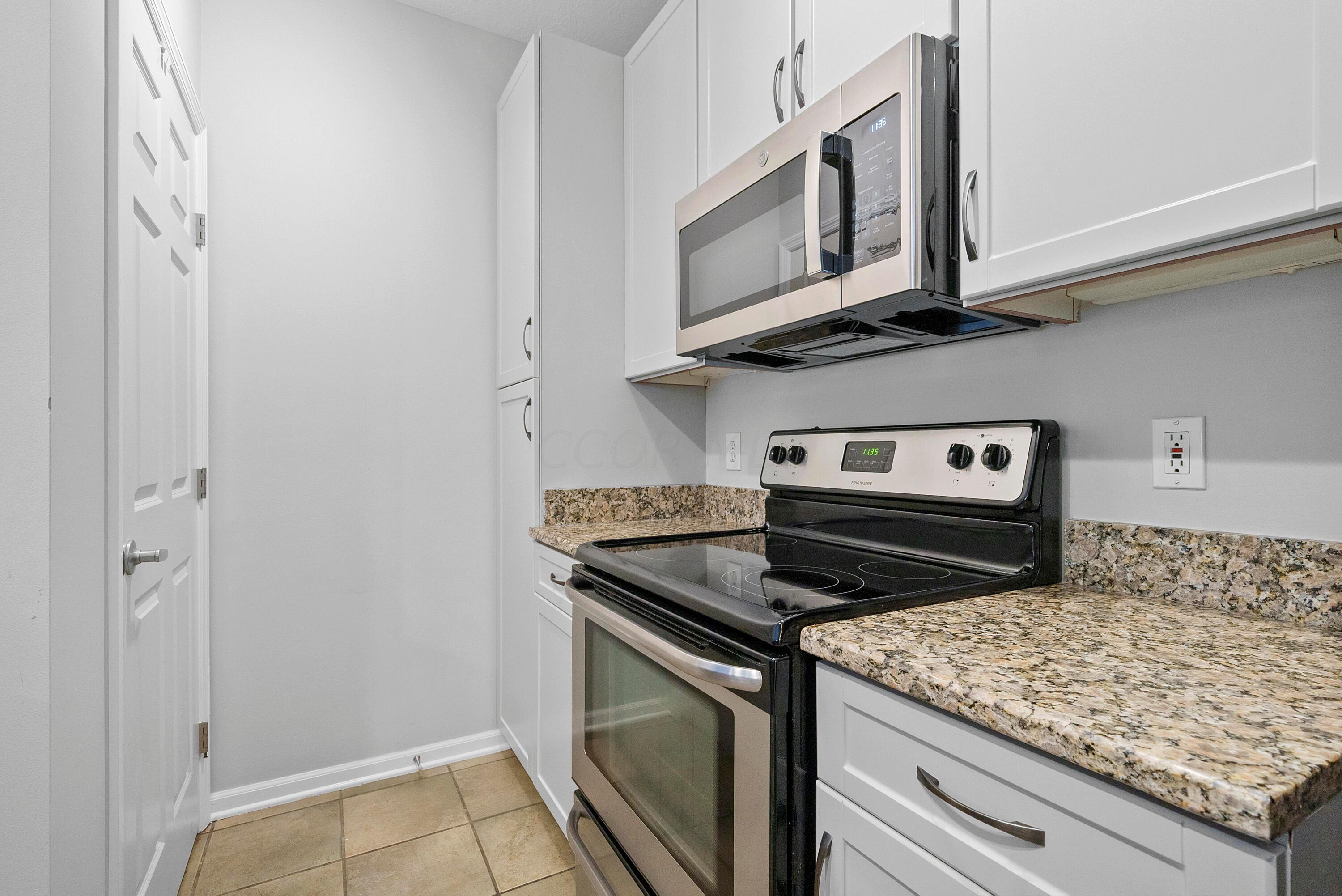 123 E Noble Street, 1