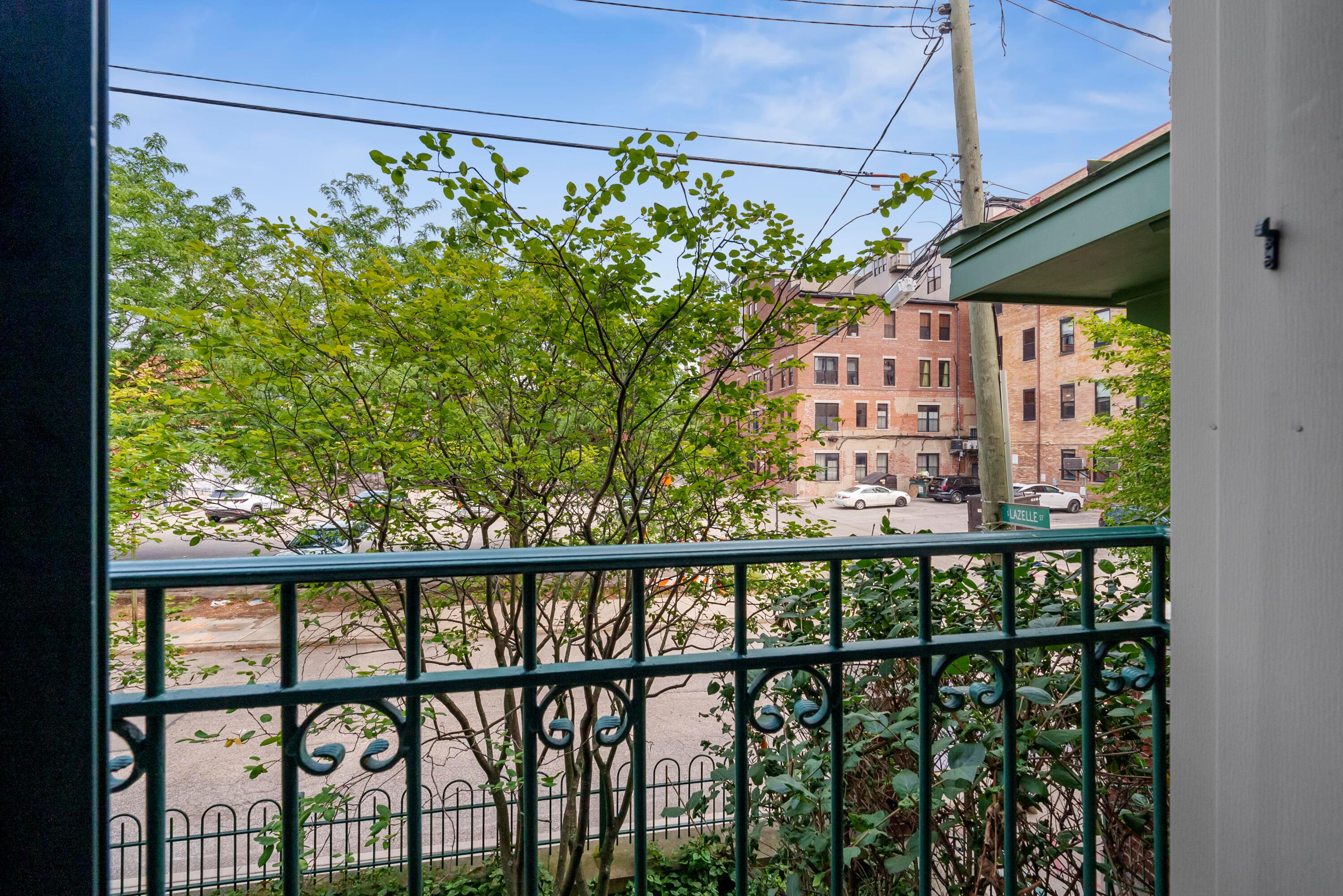 123 E Noble Street, 1