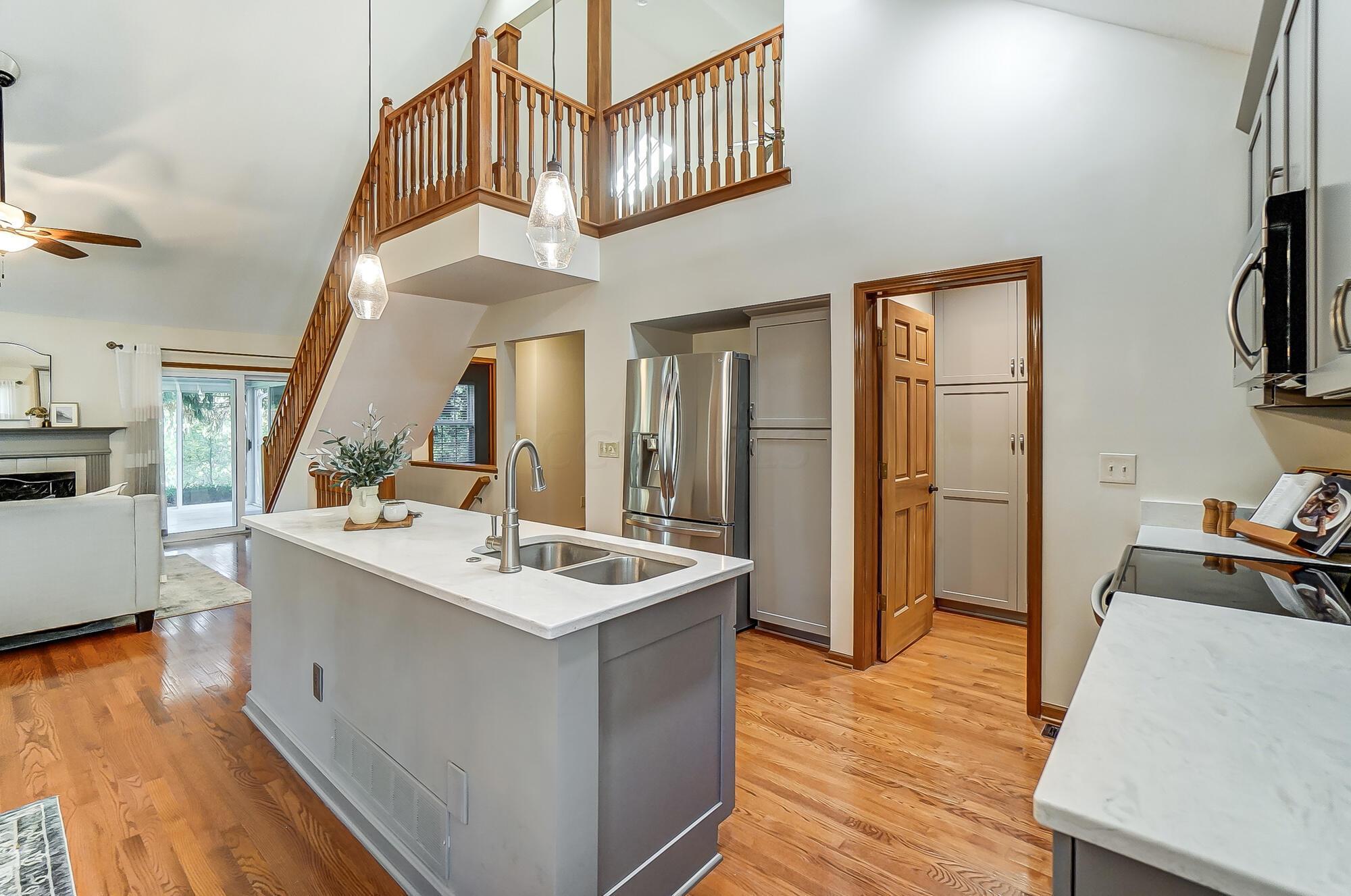6546 Upper Lake Circle