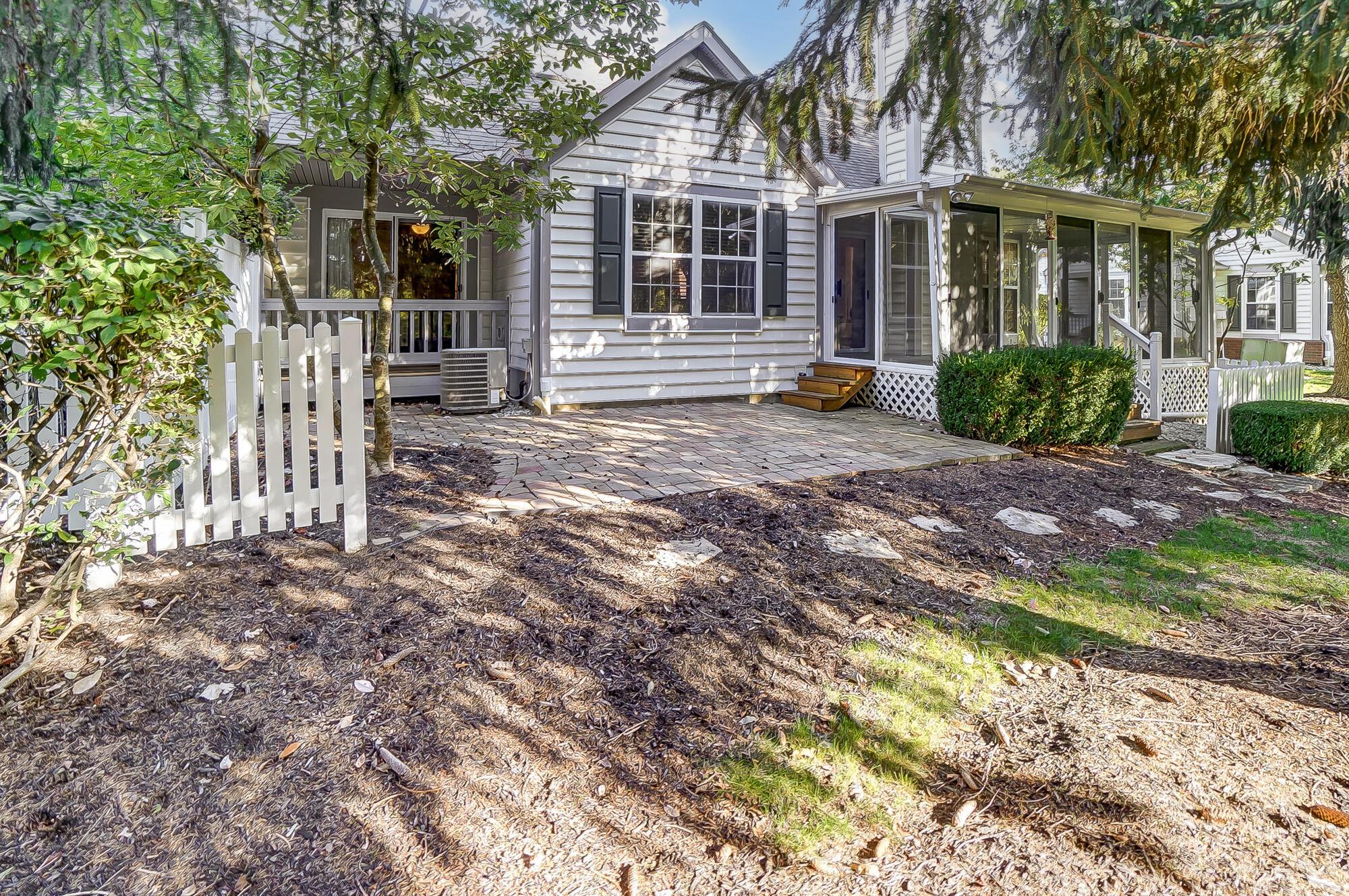 6546 Upper Lake Circle