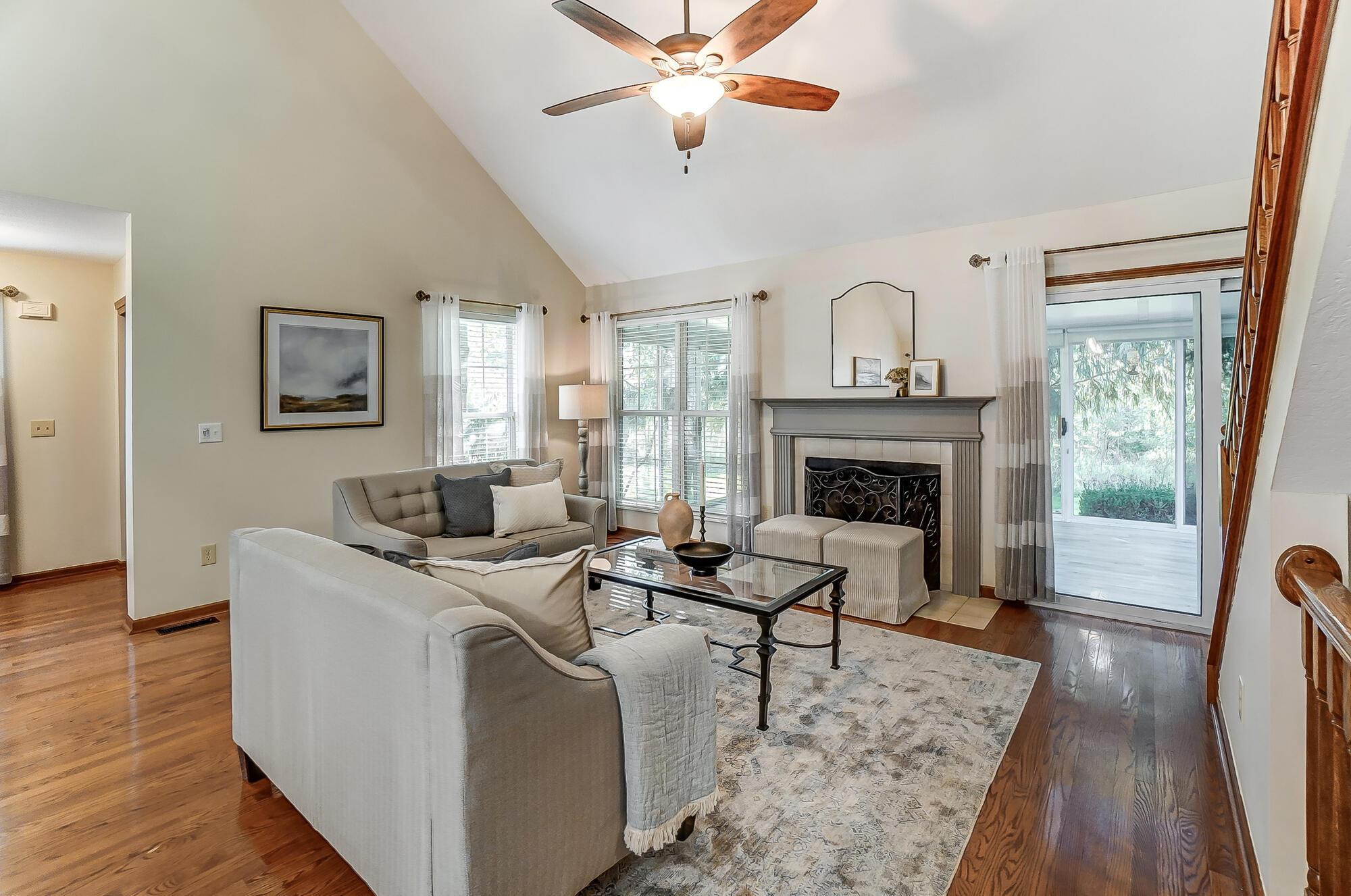 6546 Upper Lake Circle