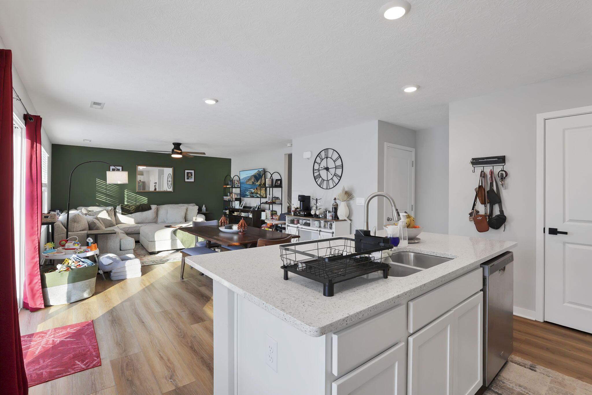 357 Kells Court W