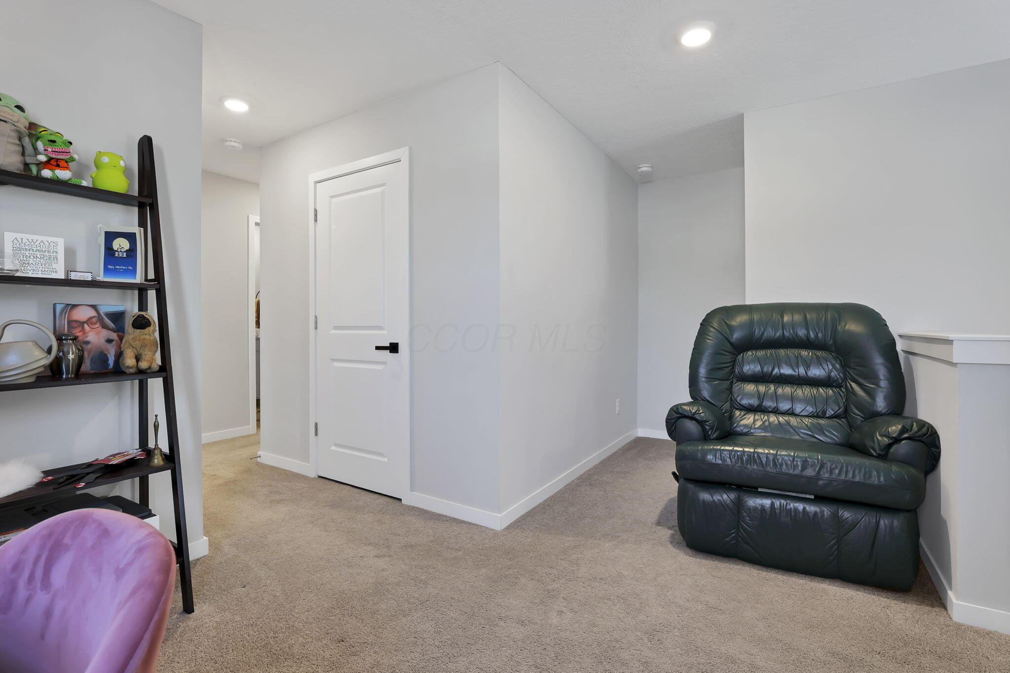 357 Kells Court W