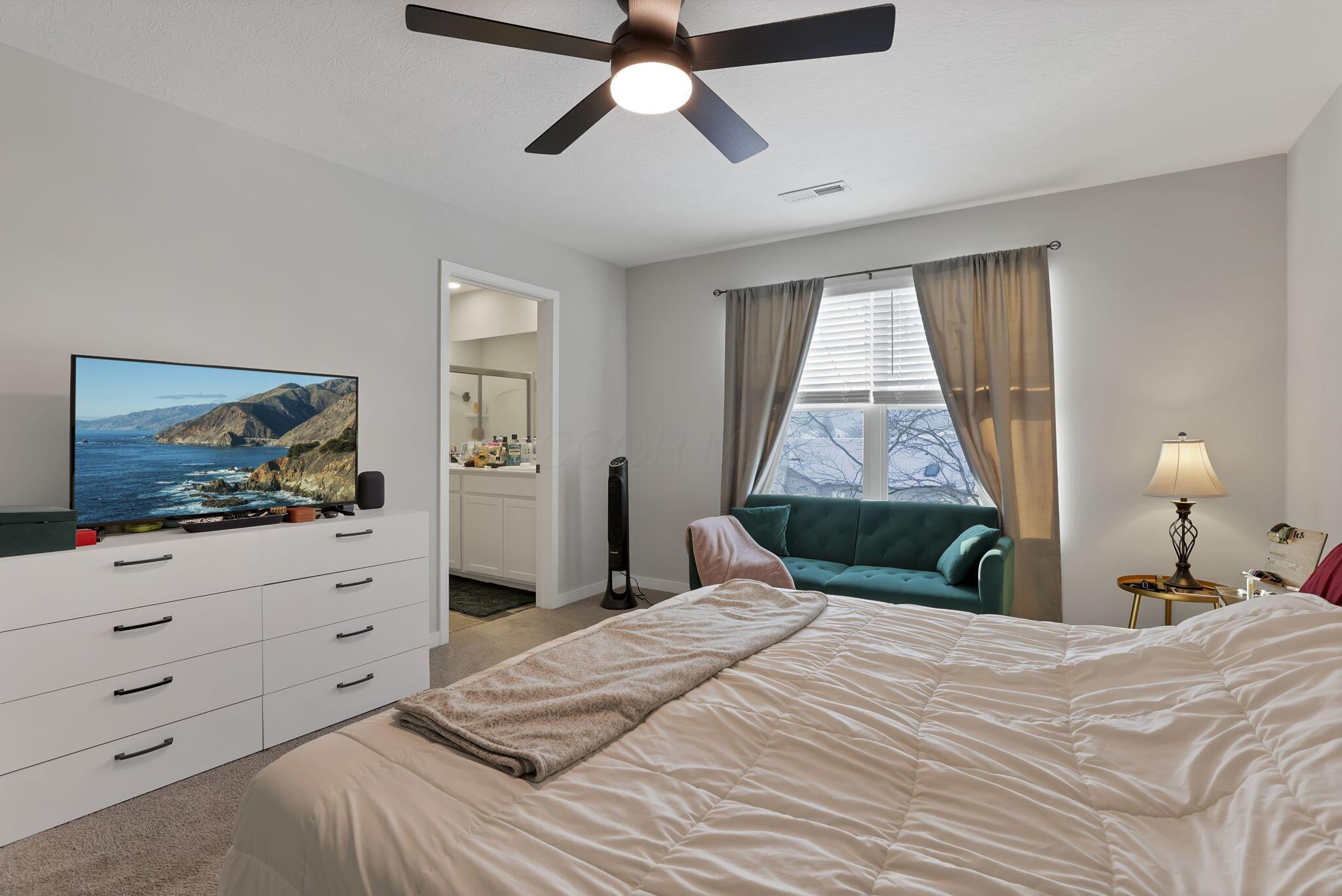 357 Kells Court W