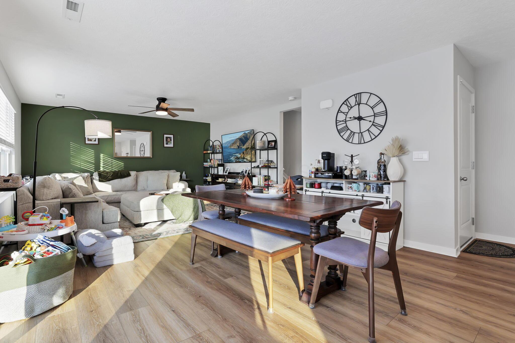 357 Kells Court W