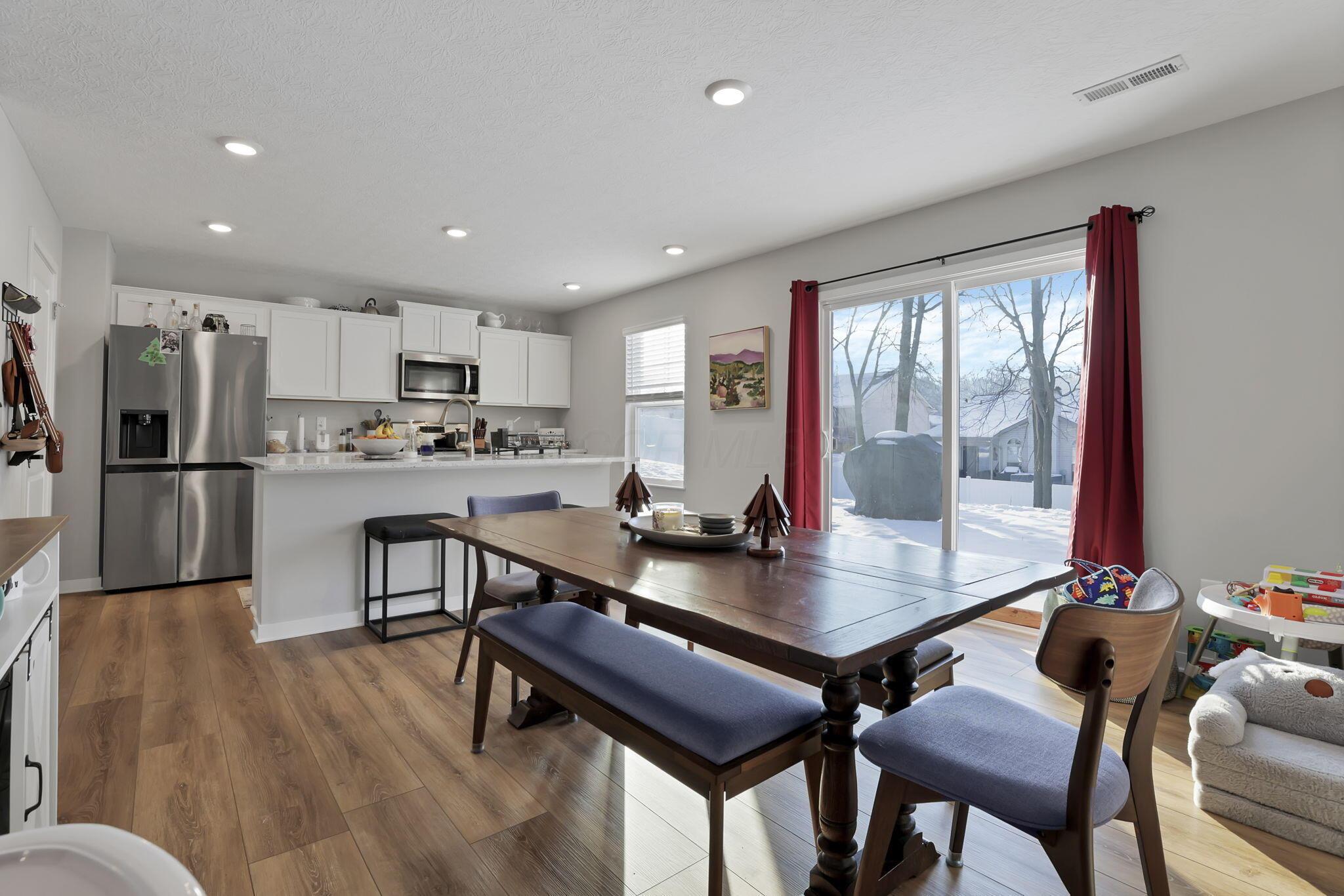 357 Kells Court W