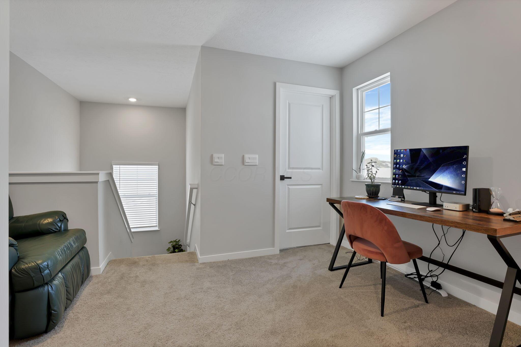 357 Kells Court W