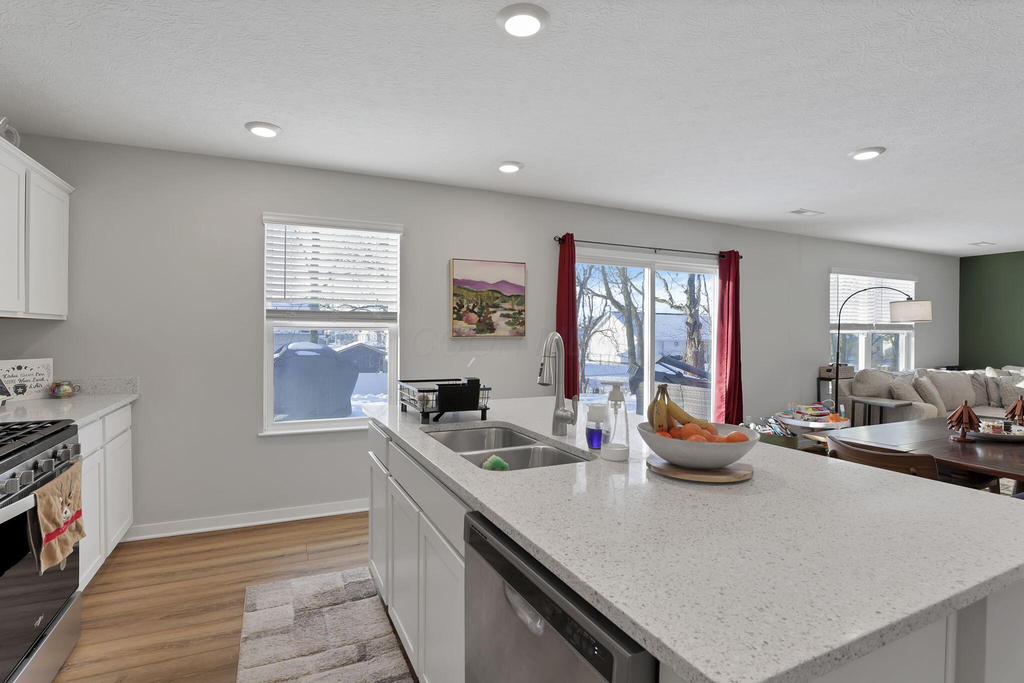 357 Kells Court W