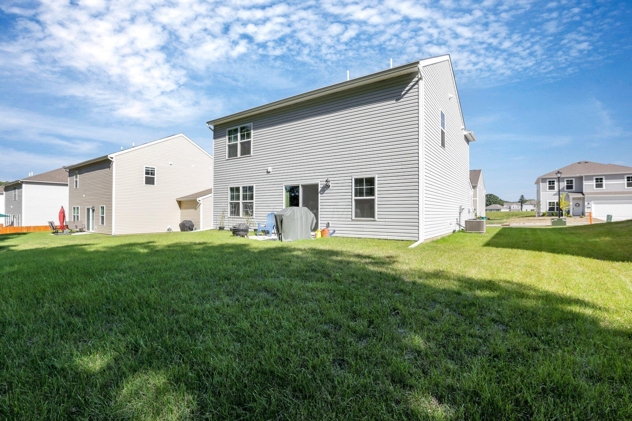 357 Kells Court W