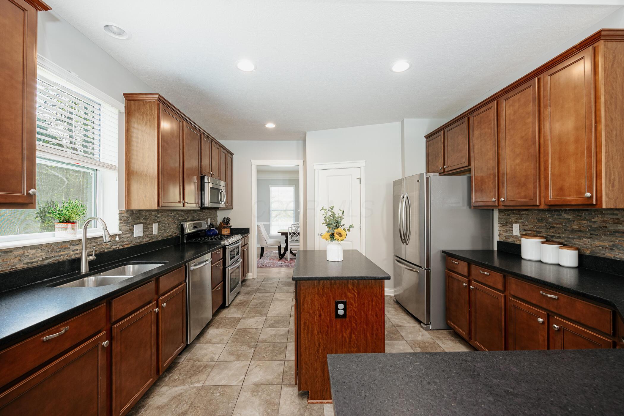6745 Fall Brook Trail