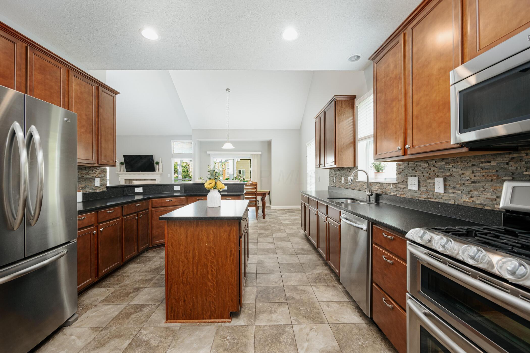 6745 Fall Brook Trail