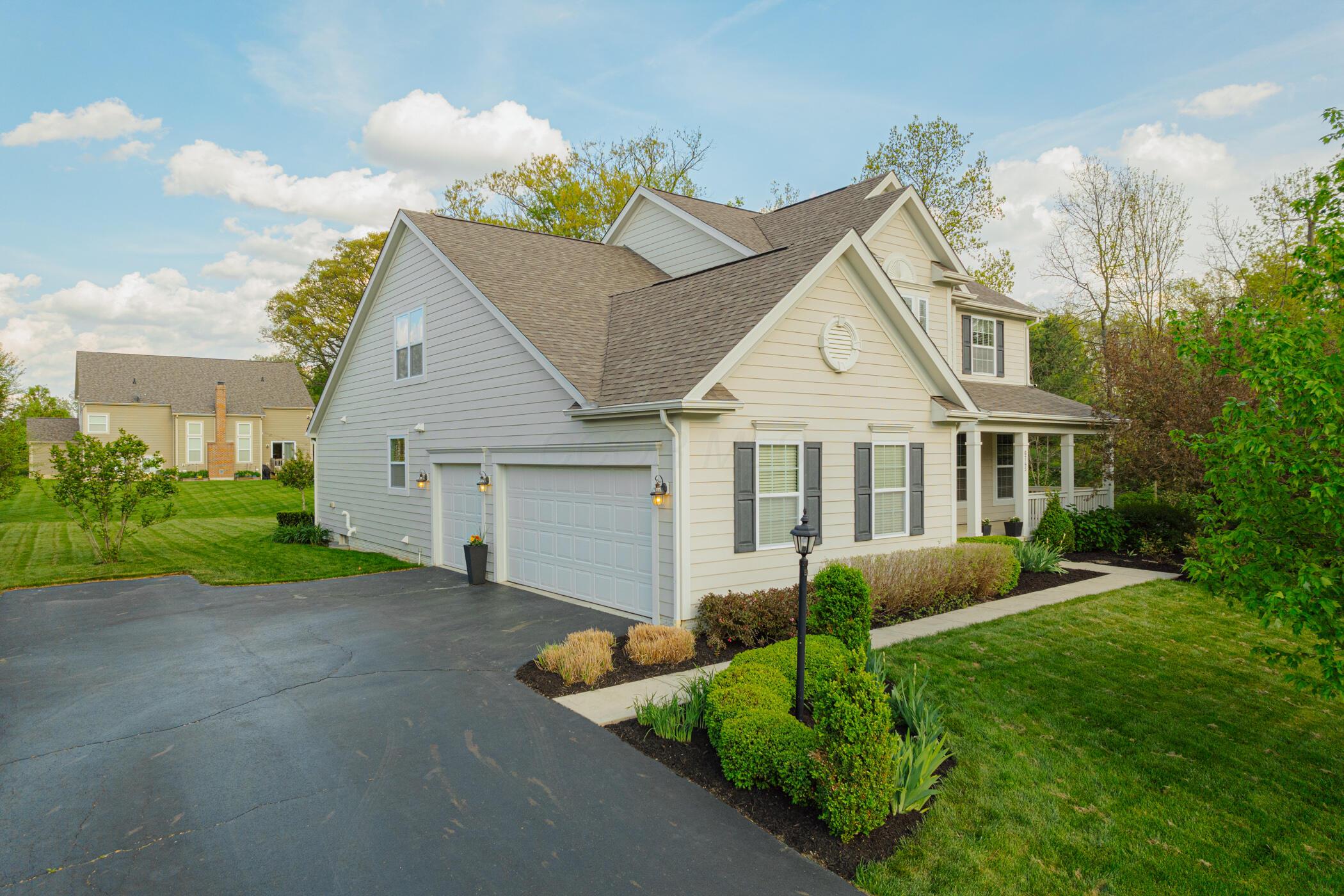 6745 Fall Brook Trail