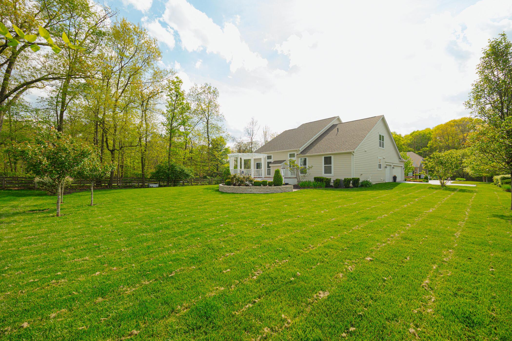 6745 Fall Brook Trail