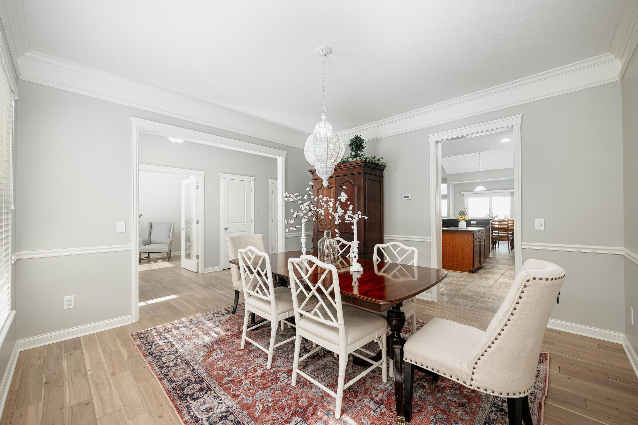 6745 Fall Brook Trail