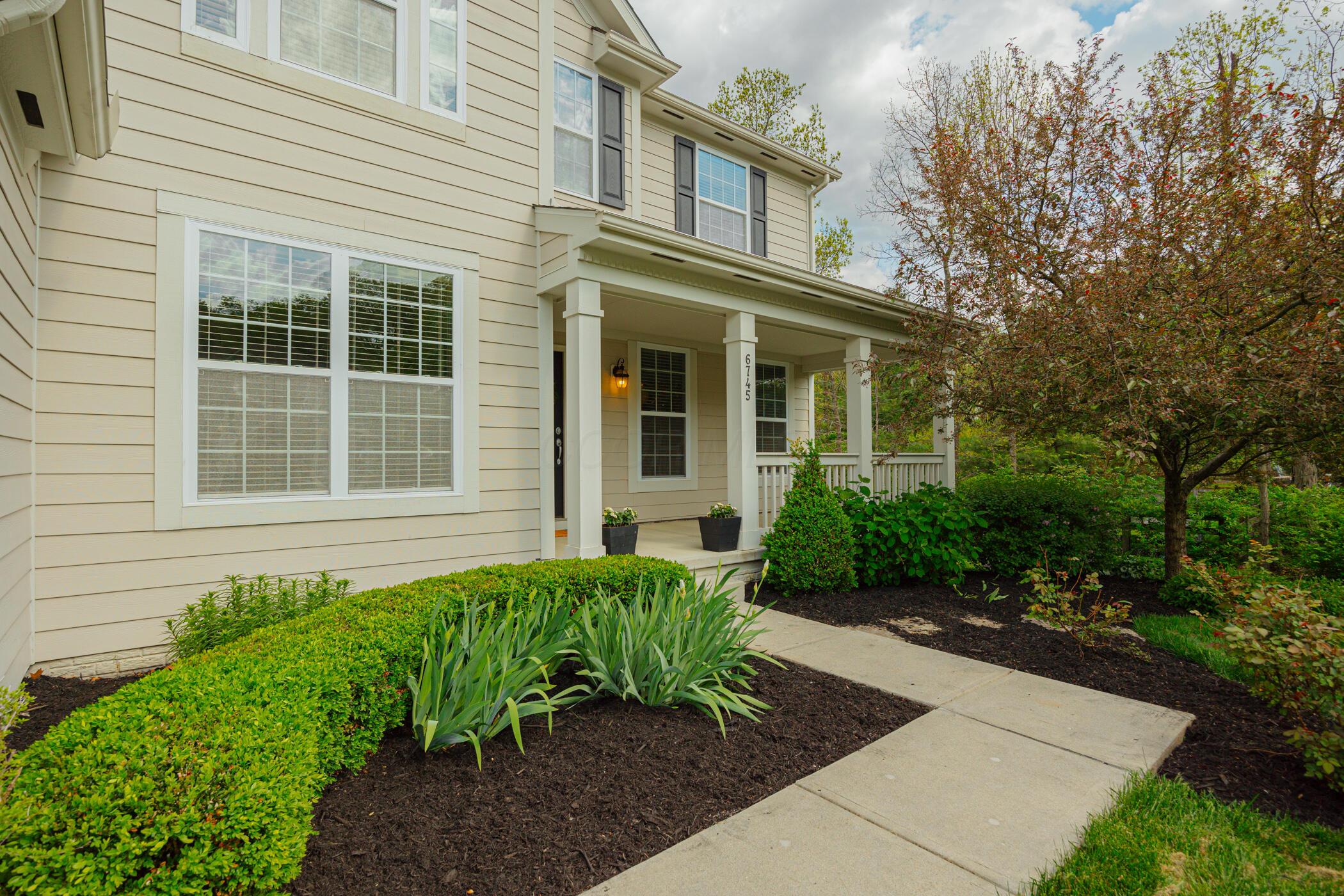 6745 Fall Brook Trail
