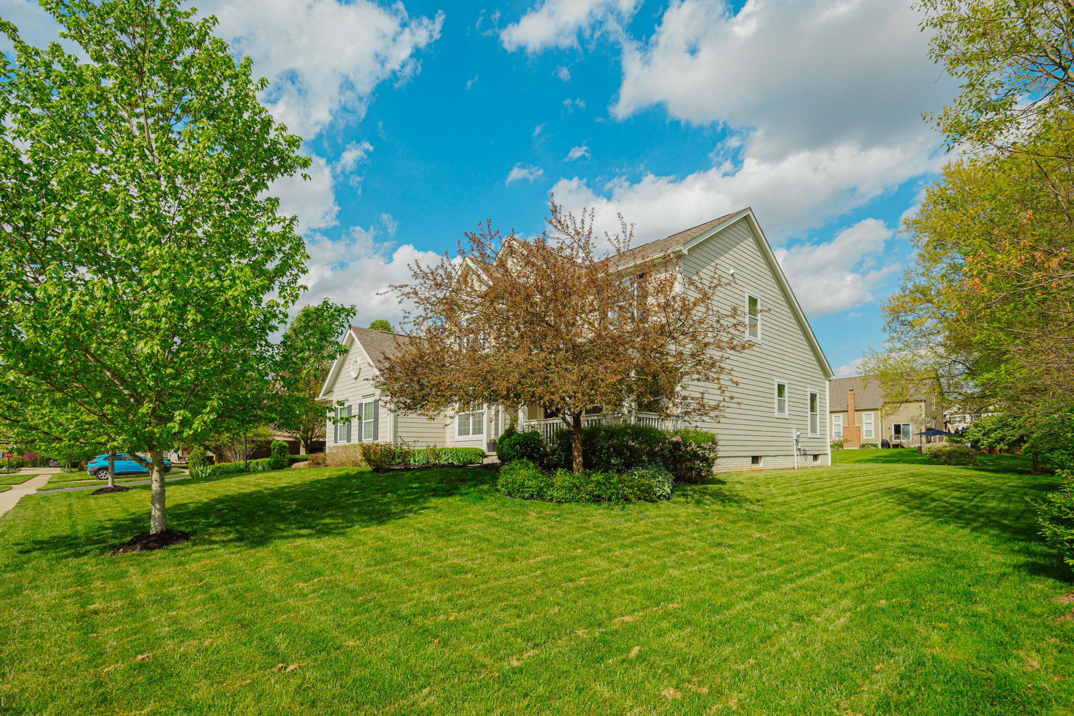 6745 Fall Brook Trail