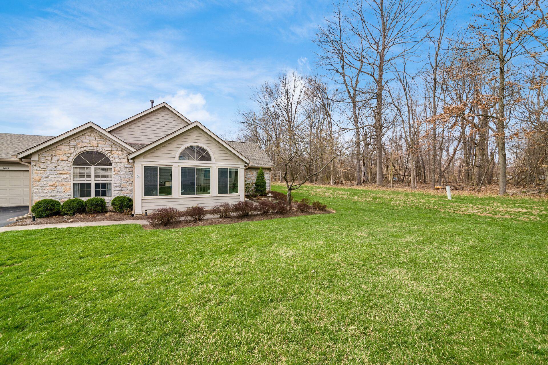 5615 Meadowood Lane