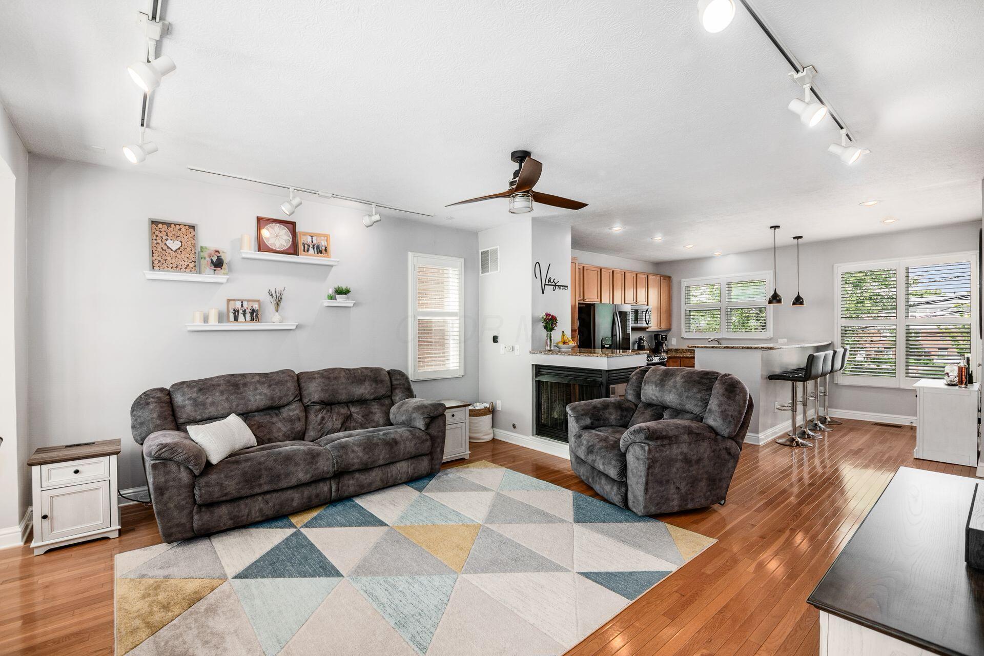 1405 Upper Green Circle