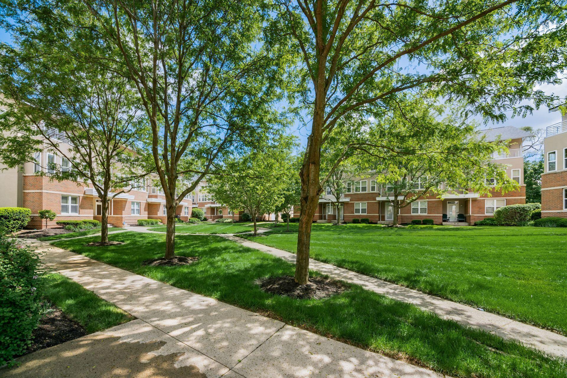 1405 Upper Green Circle