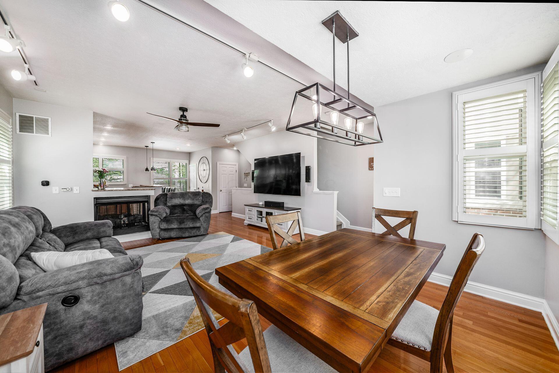 1405 Upper Green Circle
