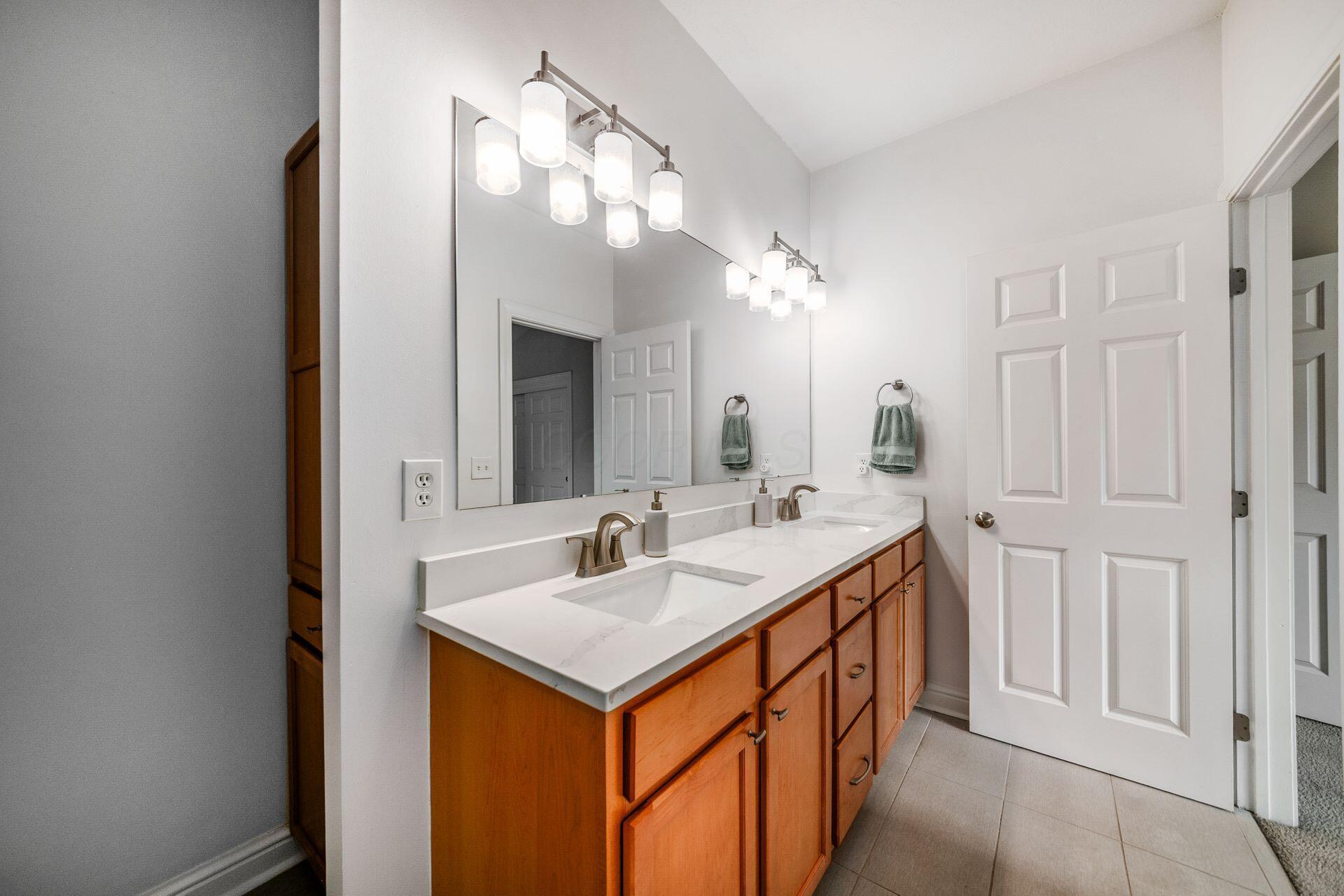 1405 Upper Green Circle