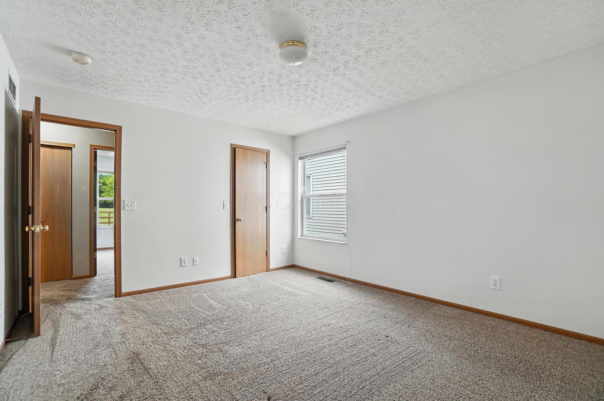 6678 Winbarr Way